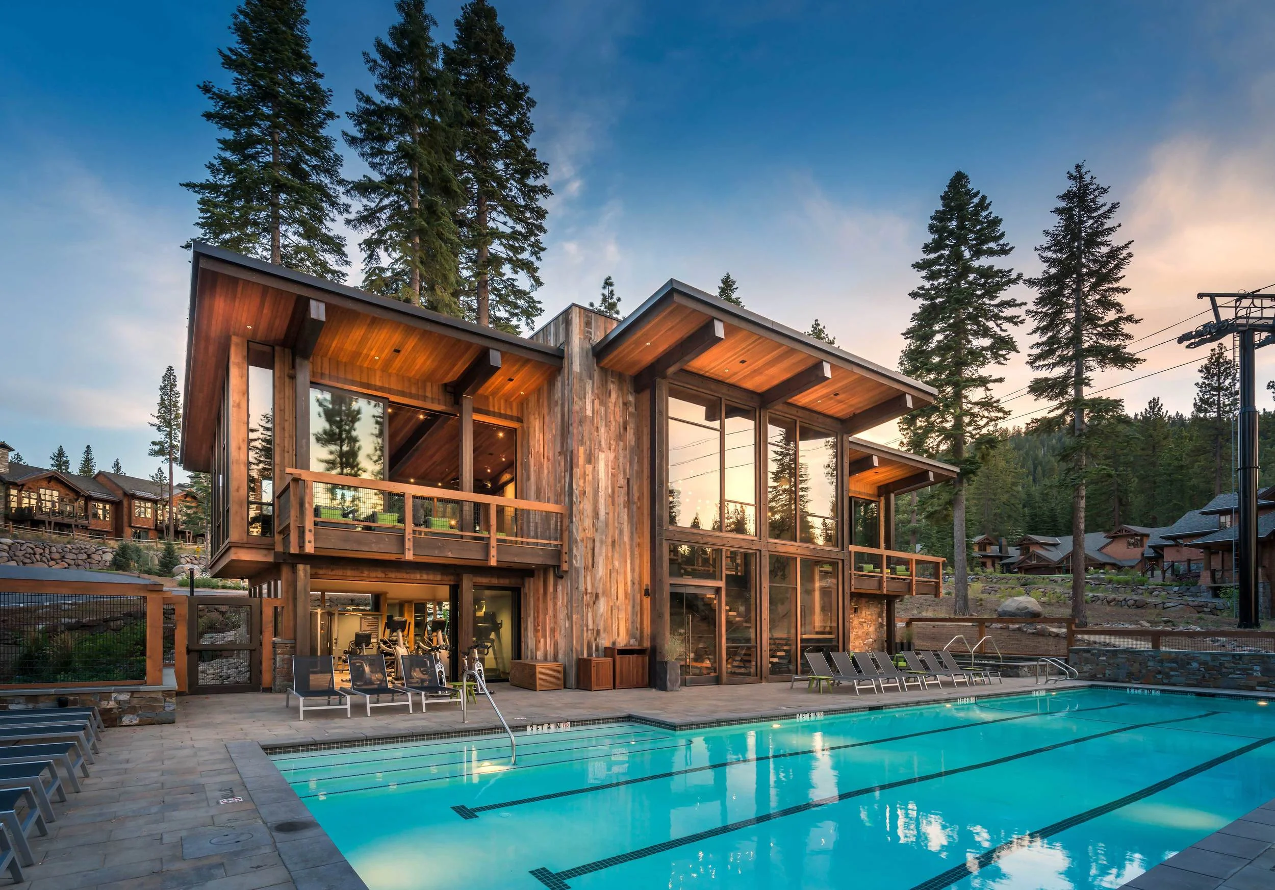 Contractor: SMC Construction Photography: Vance Fox square Footage: 3,874 sf
