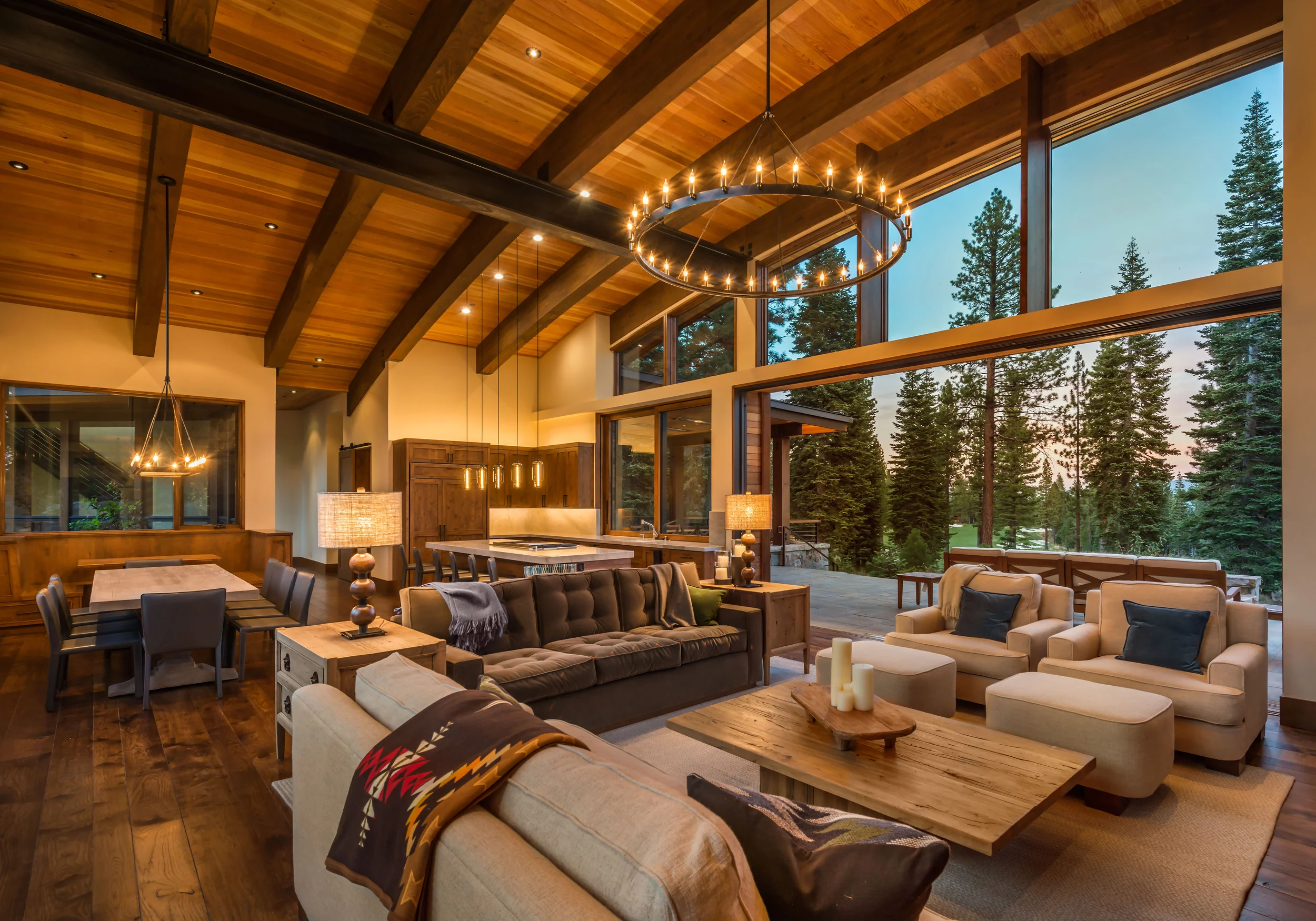 Contractor: Jim Morrison Construction Photography: Vance Fox Square Footage: 4,695 sf bedrooms: 5 bathrooms: 5.5