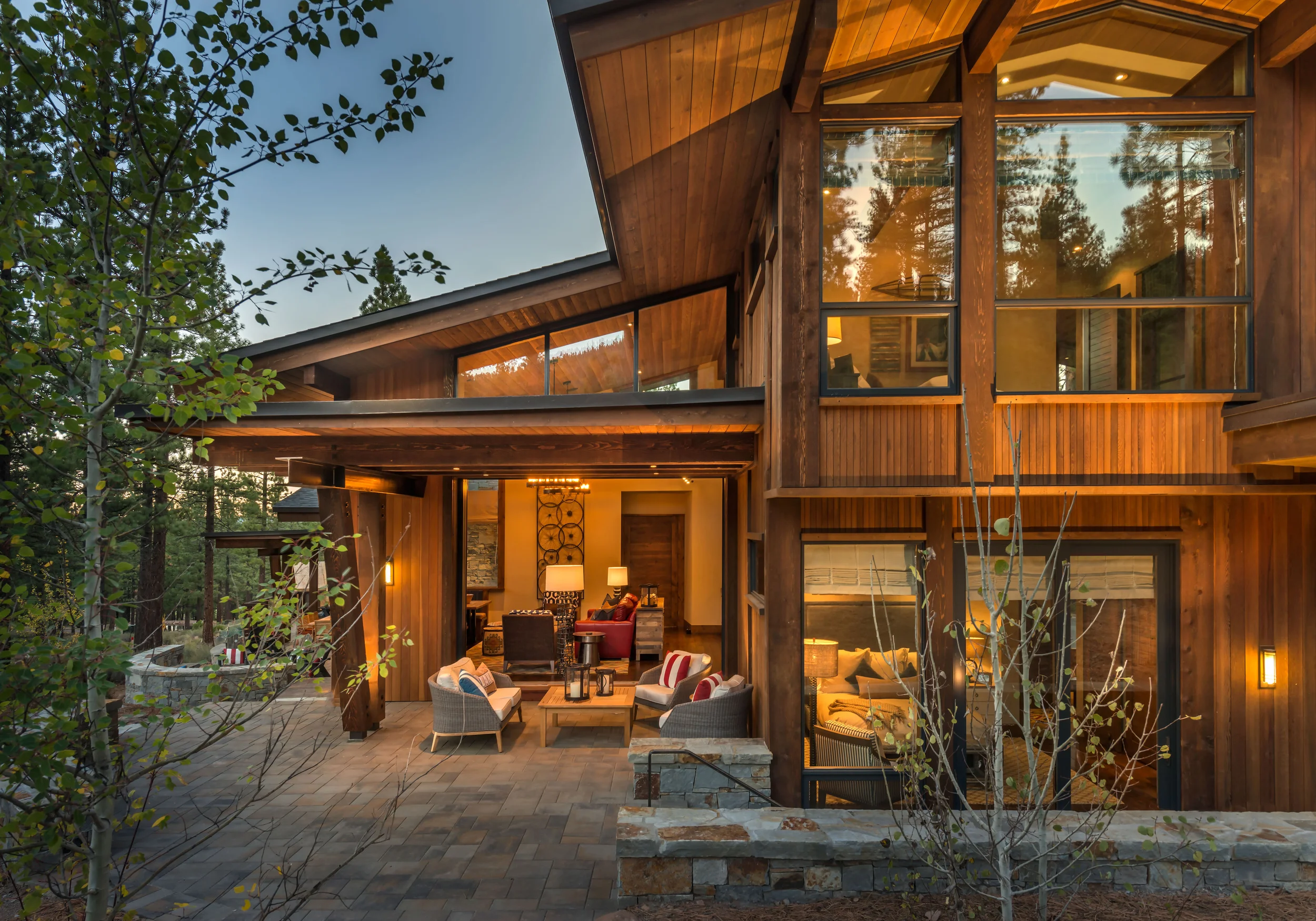 Contractor: Jim Morrison Construction Interior Finishes + Furnishings: WaltonAE Photography: Vance Fox Square Footage: 4,242 sf bedrooms: 5 bathrooms: 5.5