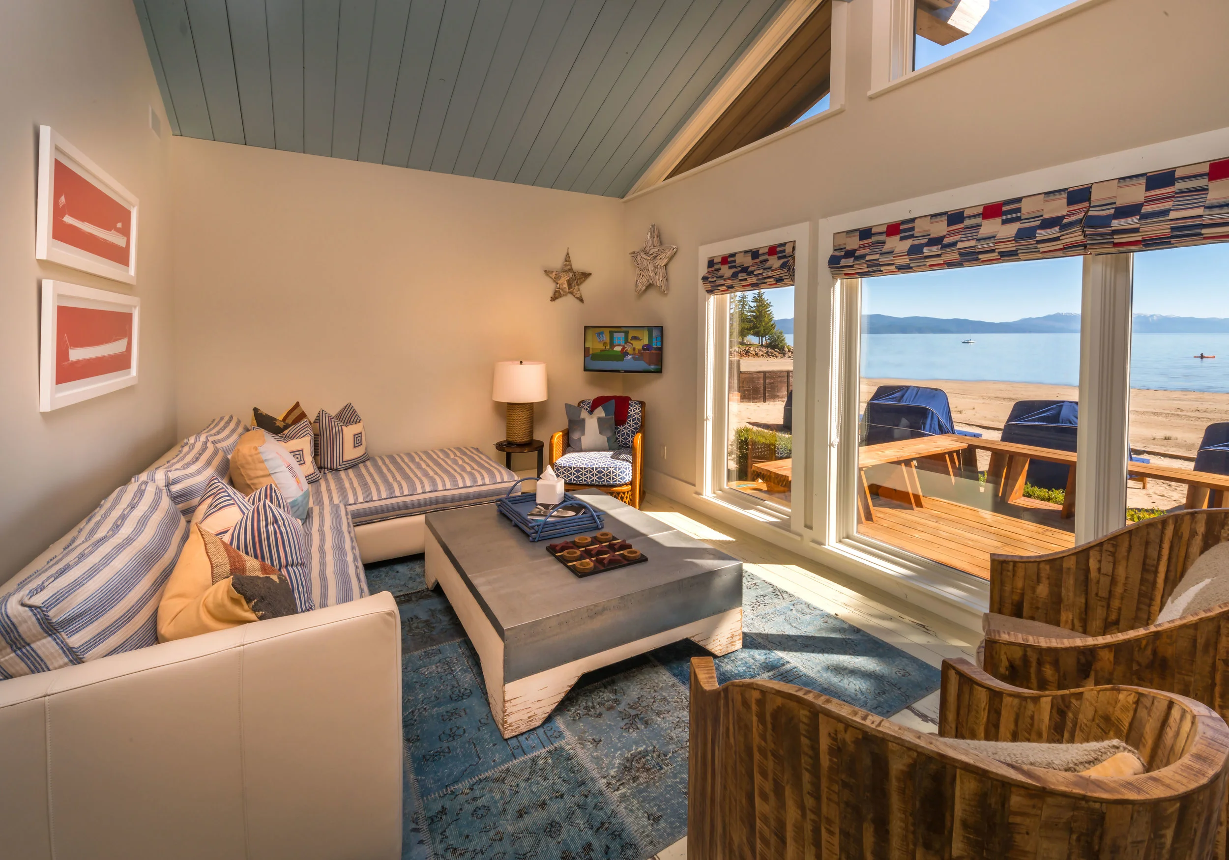 Contractor: Jim Morrison Construction Photography: Vance Fox Square Footage: 3,305 sf