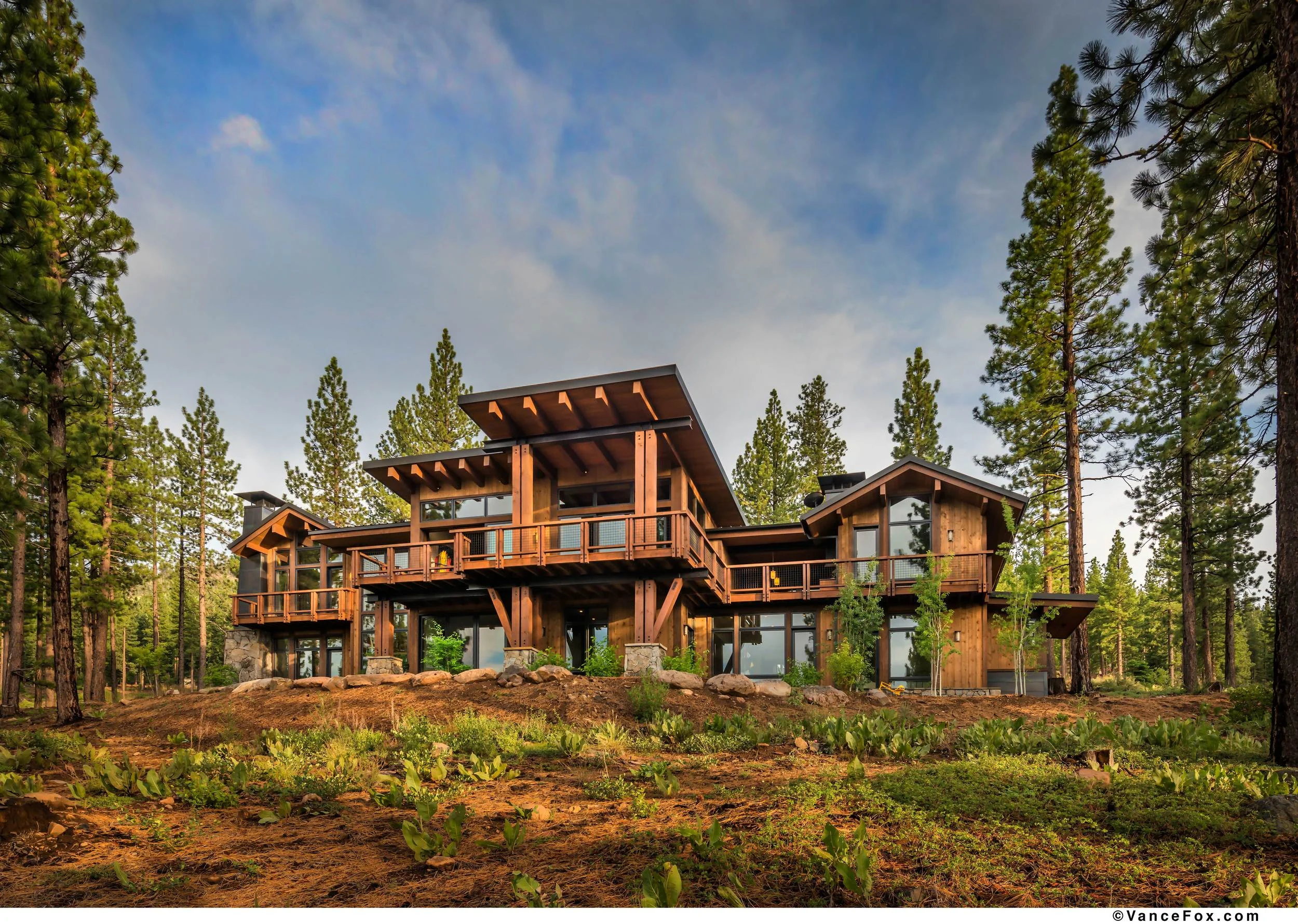 Contractor: Lamperti Construction Photography: Vance Fox Square Footage: 5,206 sf bedrooms: 6 bathrooms: 5.5