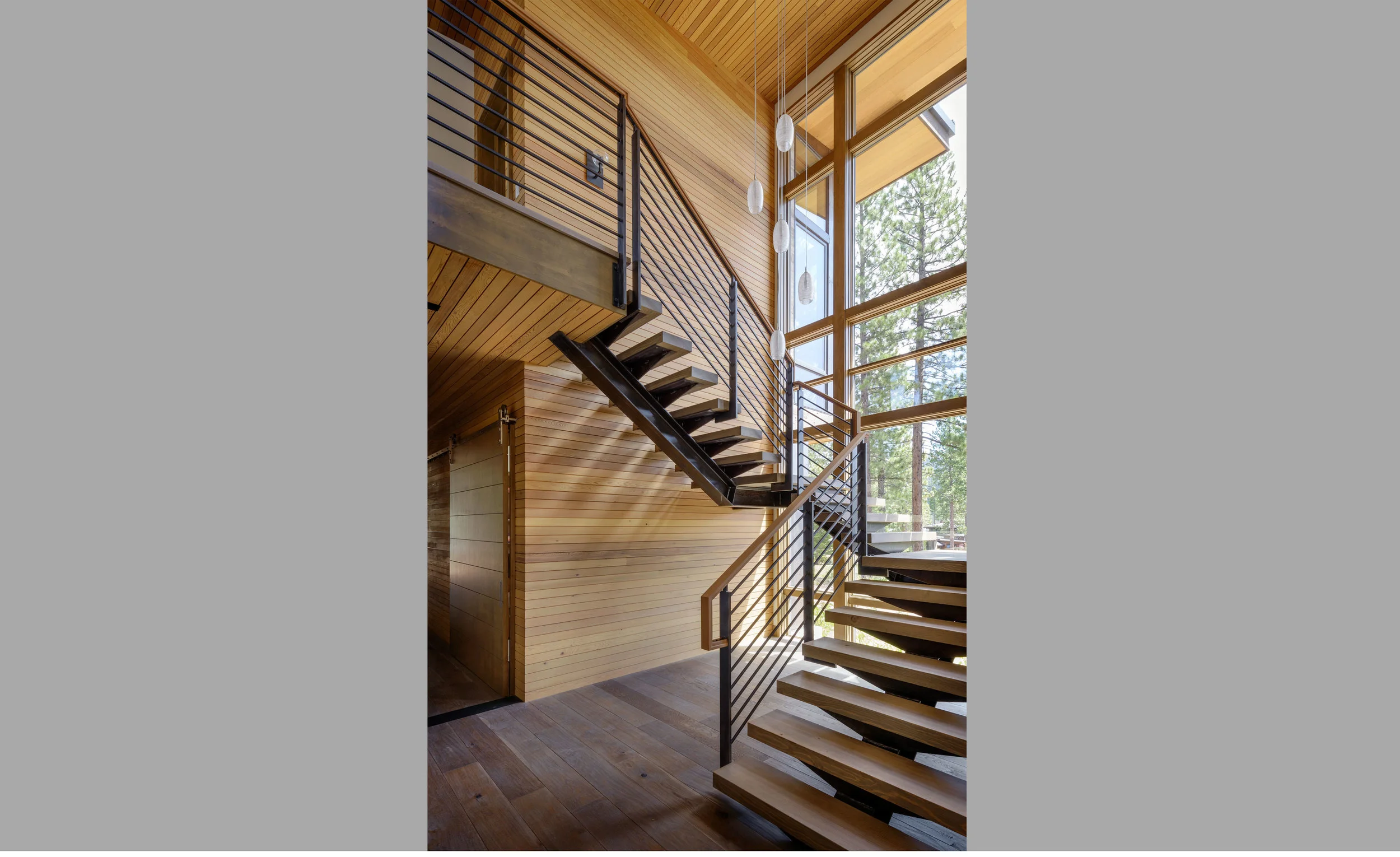 Contractor: Crestwood Construction Interiors: Dara Rosenfeld Design + Walton Architecture + Engineering Photography: Aaron Leitz Square Footage: 5,996 sf bedrooms: 6 bathrooms: 7.5