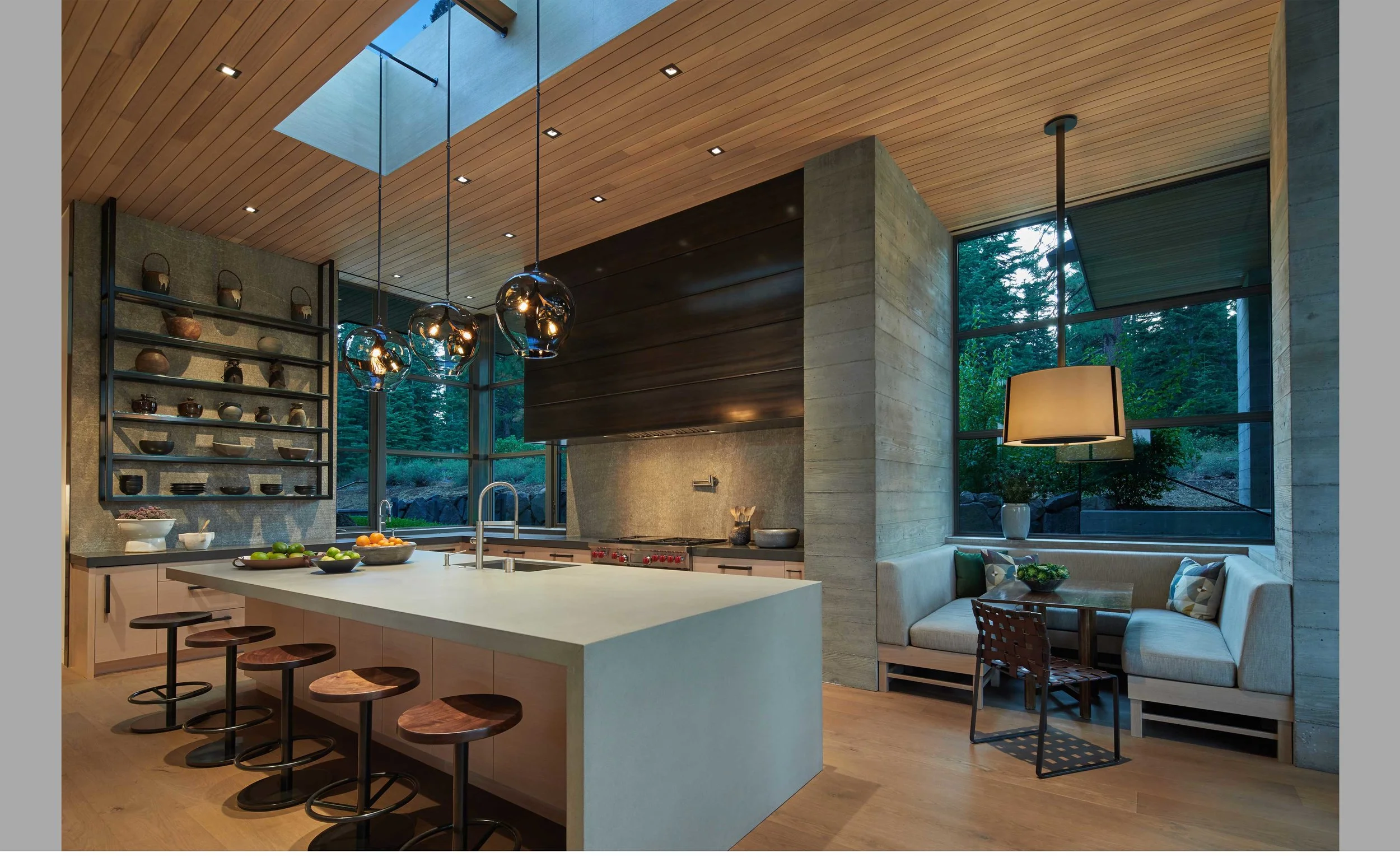 Contractor: Crestwood Construction Interiors: Denise Kuriger Design, Walton Architecture + Engineering Photography: Sam Frost Photography Square Footage: 8,473 sf bedrooms: 6 bathrooms: 6.5