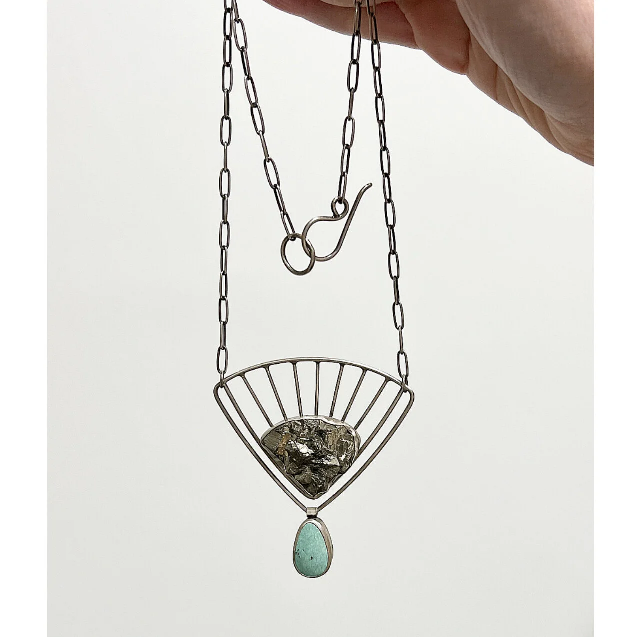 B9D1621F-869C-480A-BF68-5E82C41EAB6F