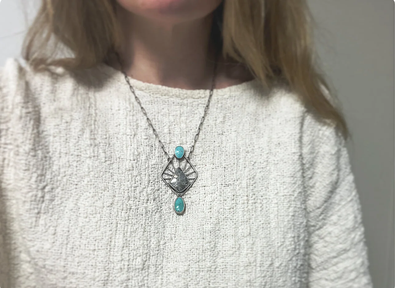 5A37EF28-A750-4D99-84ED-0012B322DC6A