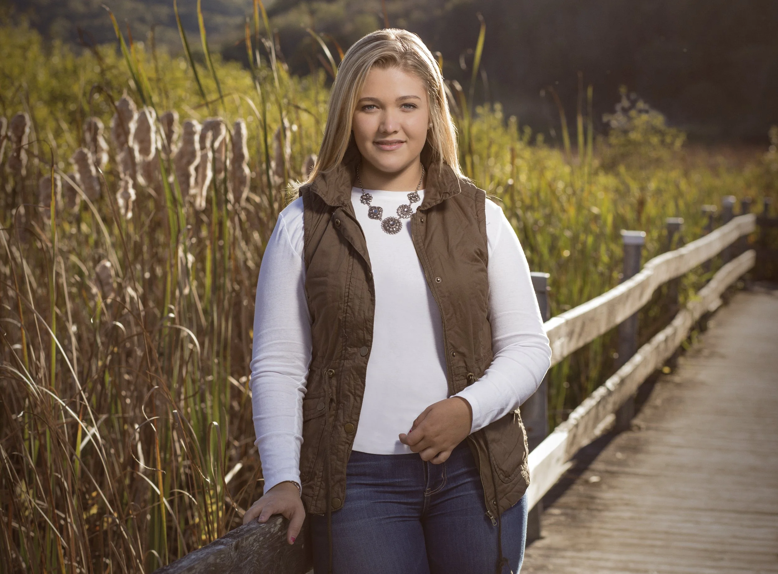 _V4A3555 RETOUCH HR2.jpg