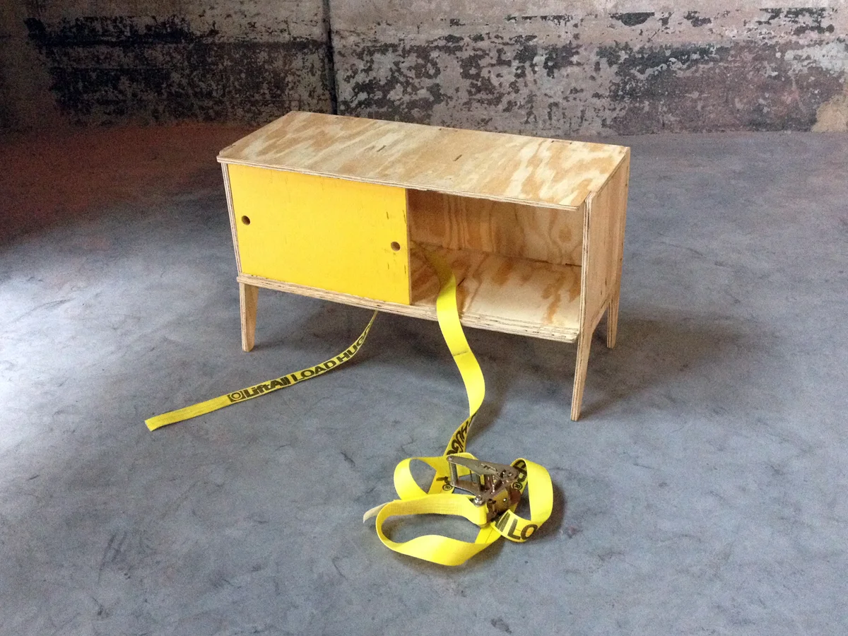 R Credenza