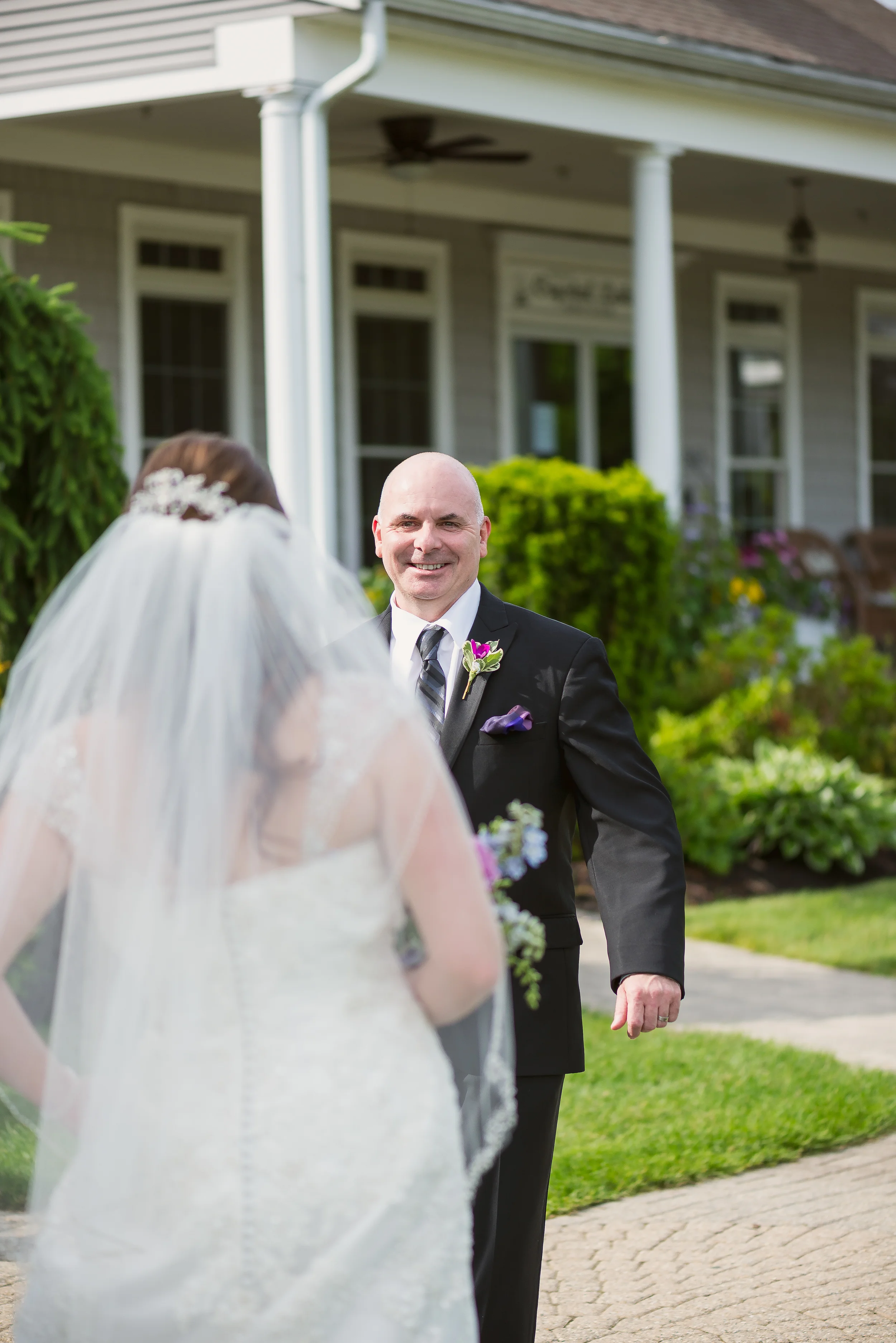 J&L_Getting Ready-4.jpg
