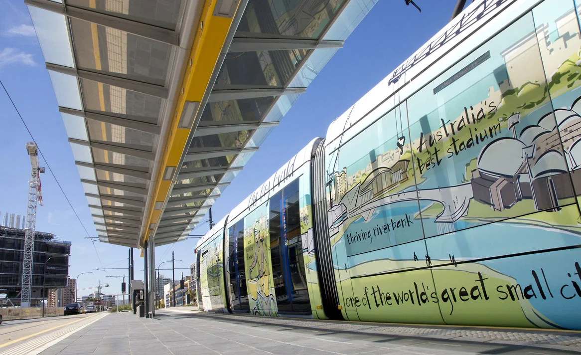 bigbuildtram2.jpg
