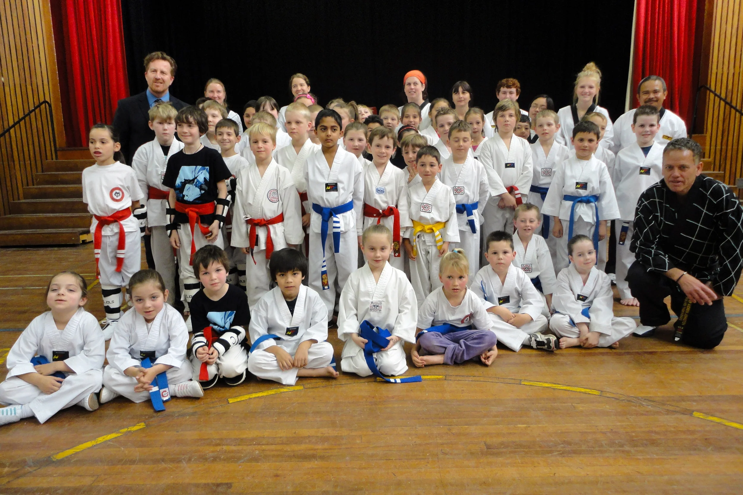 Wolf Pack – Blue & Red Belts