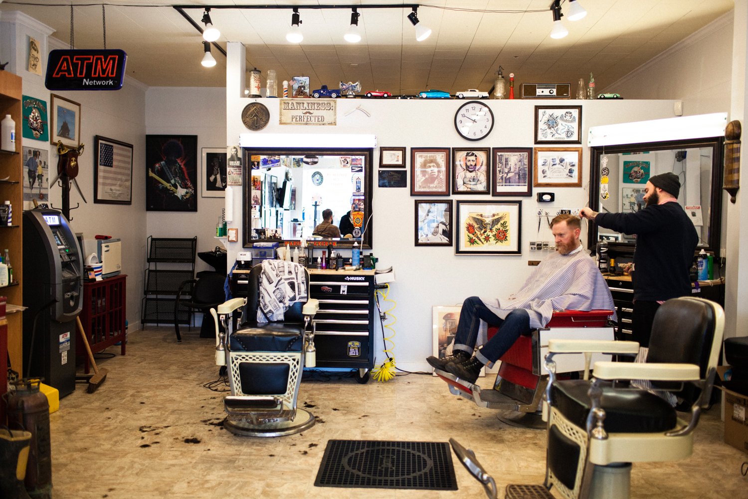 nickdinatale_wilfreds_barbershop (9 of 26).jpg