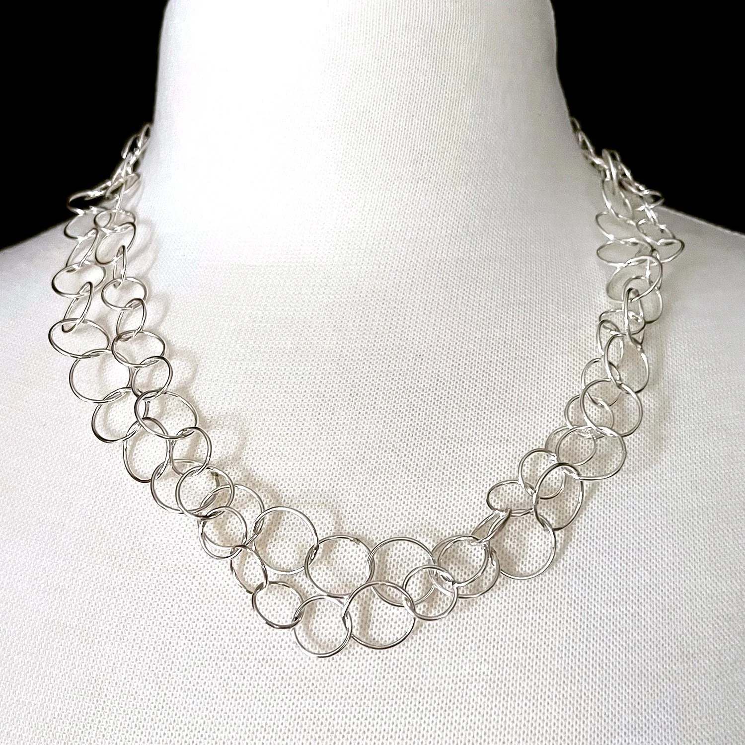 double-bubbles-neklace-white.JPG