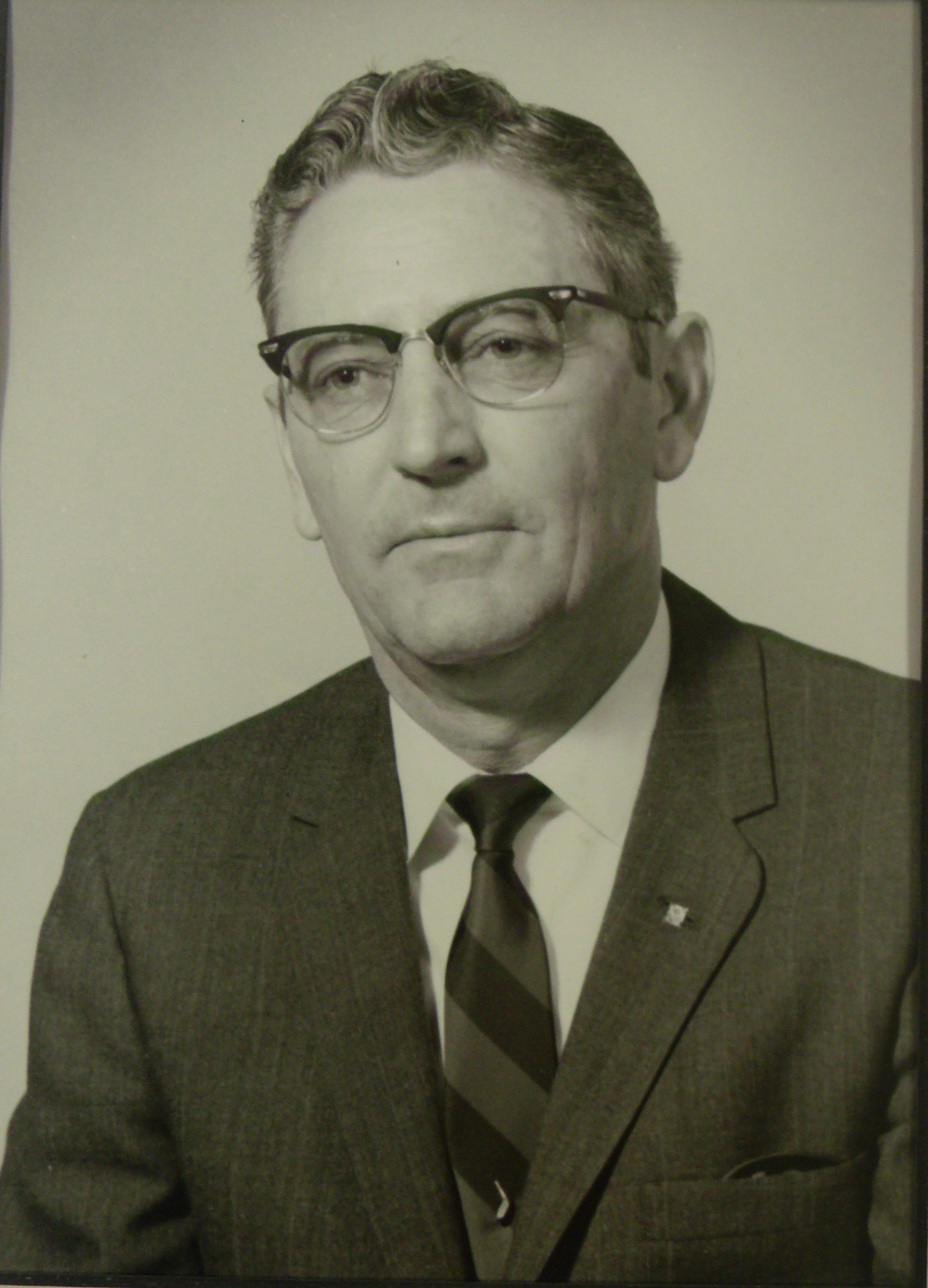 Dr. James B. Hollenhead 1961 - 1992.jpg