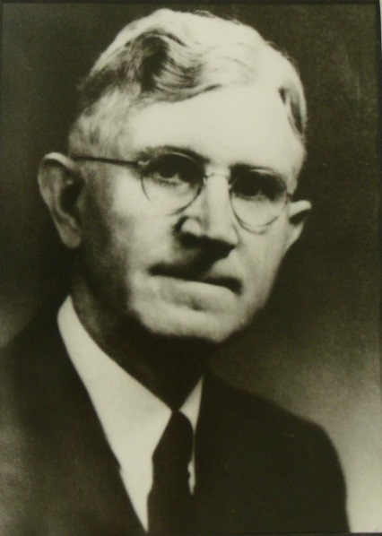 Dr. W. W. Arrowood 1919 - 1928.JPG