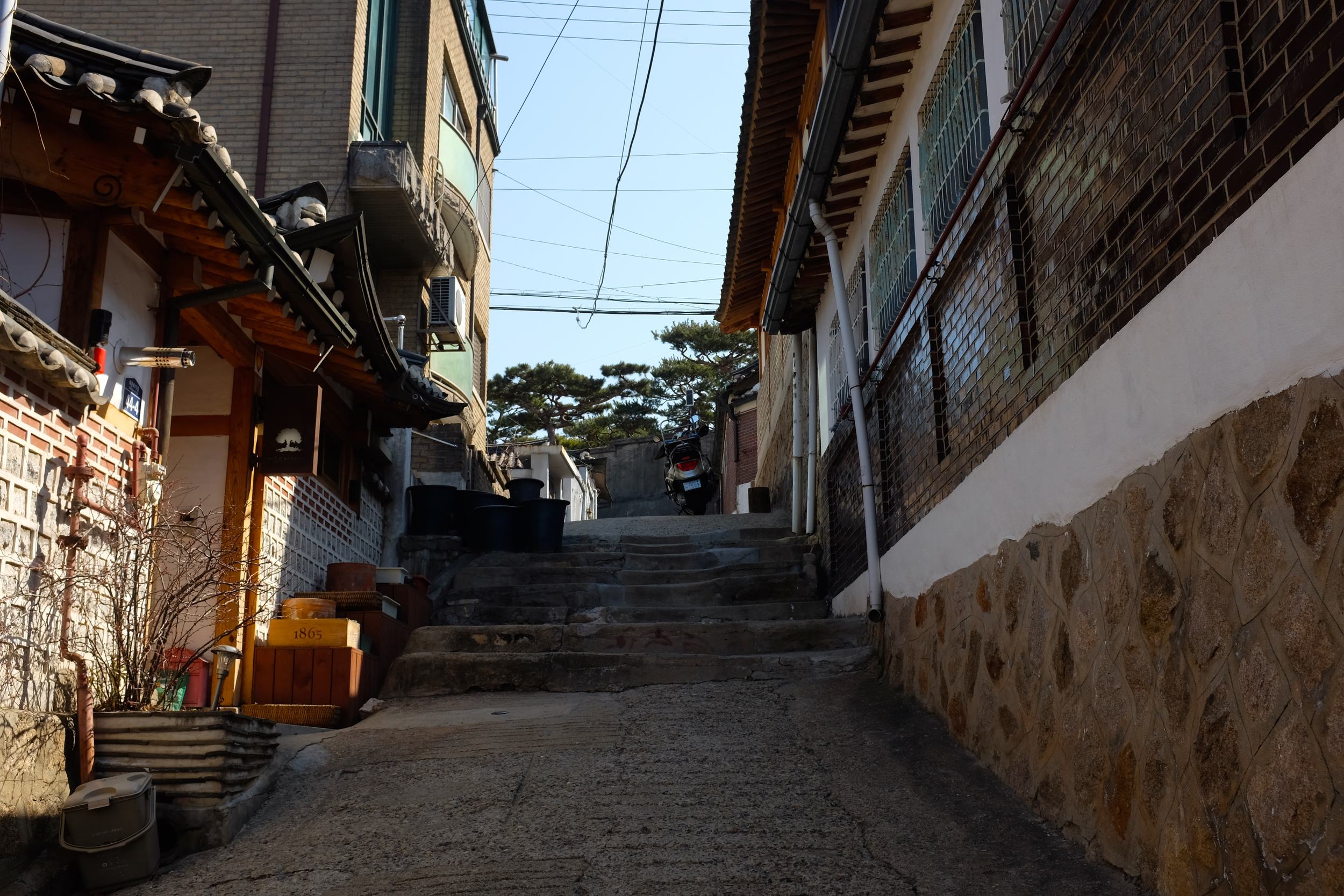 Travel Notebook A Visit To Bukchon Hanok Village Seoul - 