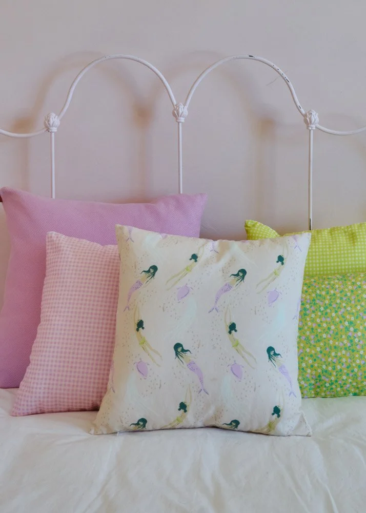 *pillows-mermaids-lilac.jpg