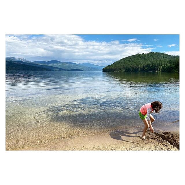 Priest Lake, ID
・
・
・
・
・
#ifyouleave #noicemag #pnw #minimalzine #lekkerzine #subjectivelyobjective #getoutstayout #onbooooooom #ruralhouses #archivecollectivemag #ourmomentum #oftheafternoon #freshairclub #liveoutdoors #minimalmood #rentalmag
#thep