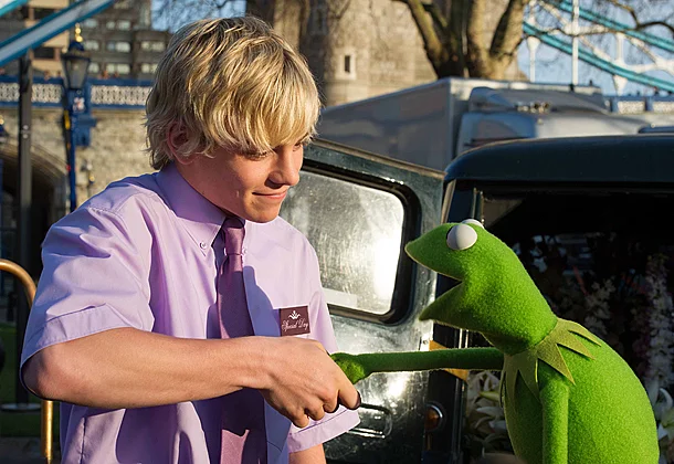 Muppets Most Wanted starring Ross Lynch and Kermit The Frog