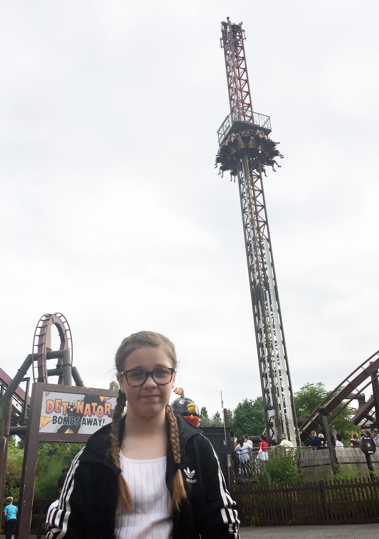 Amber in front of the Angry Birds Detonator ride at Thorpe Park Resort