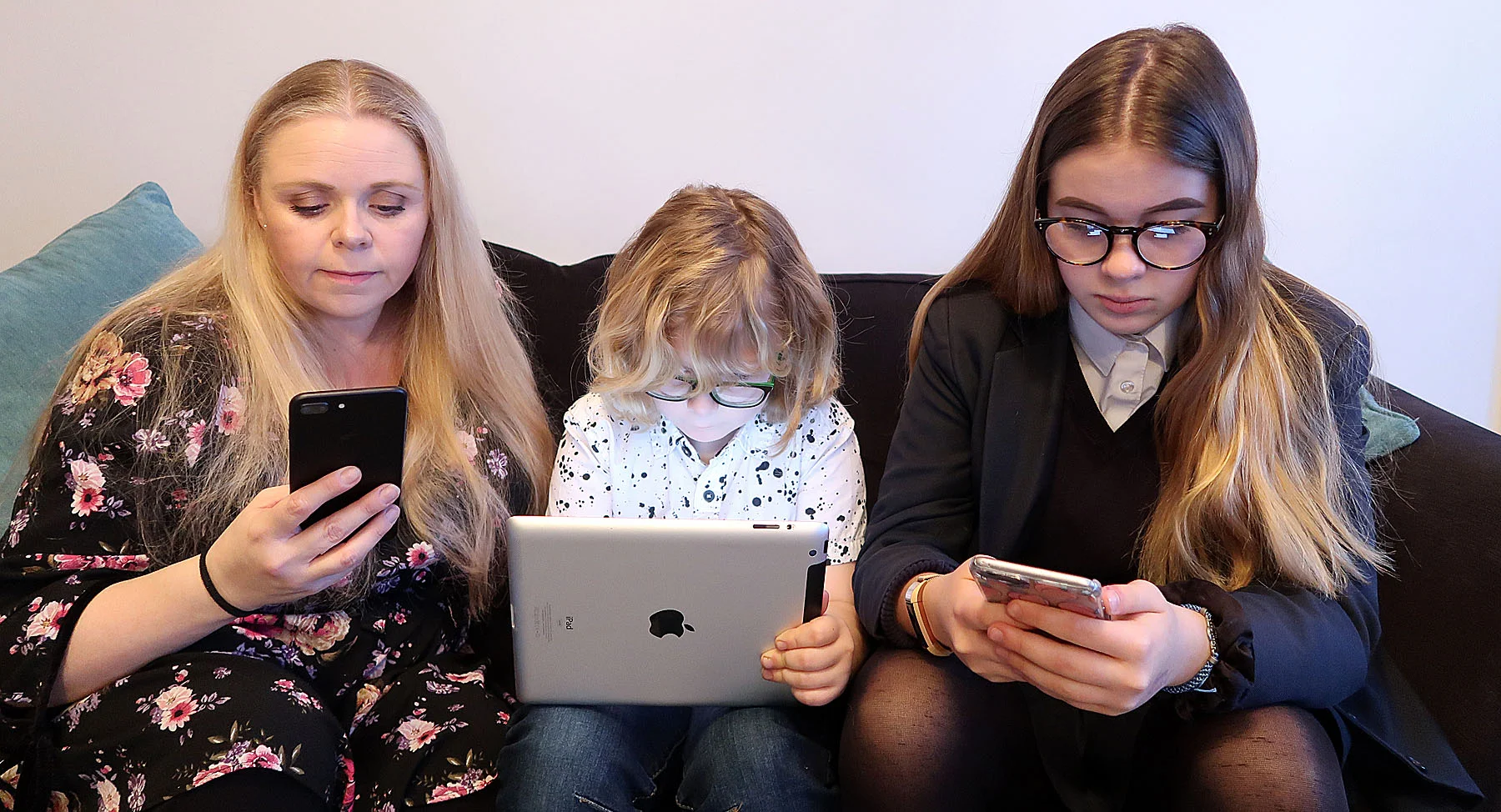 I know I need to set an example for my children when using my devices