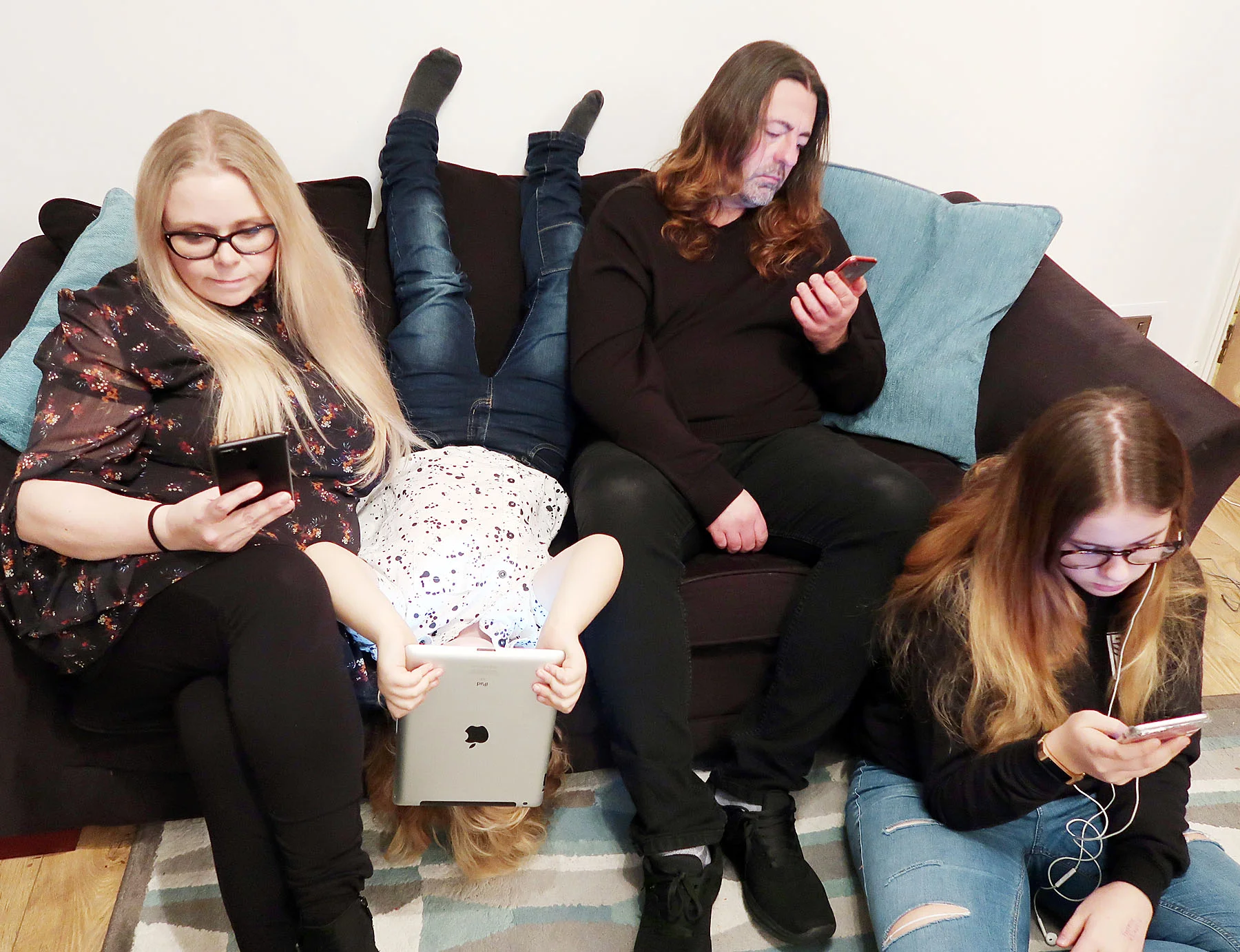 Adelefamily2.jpg
