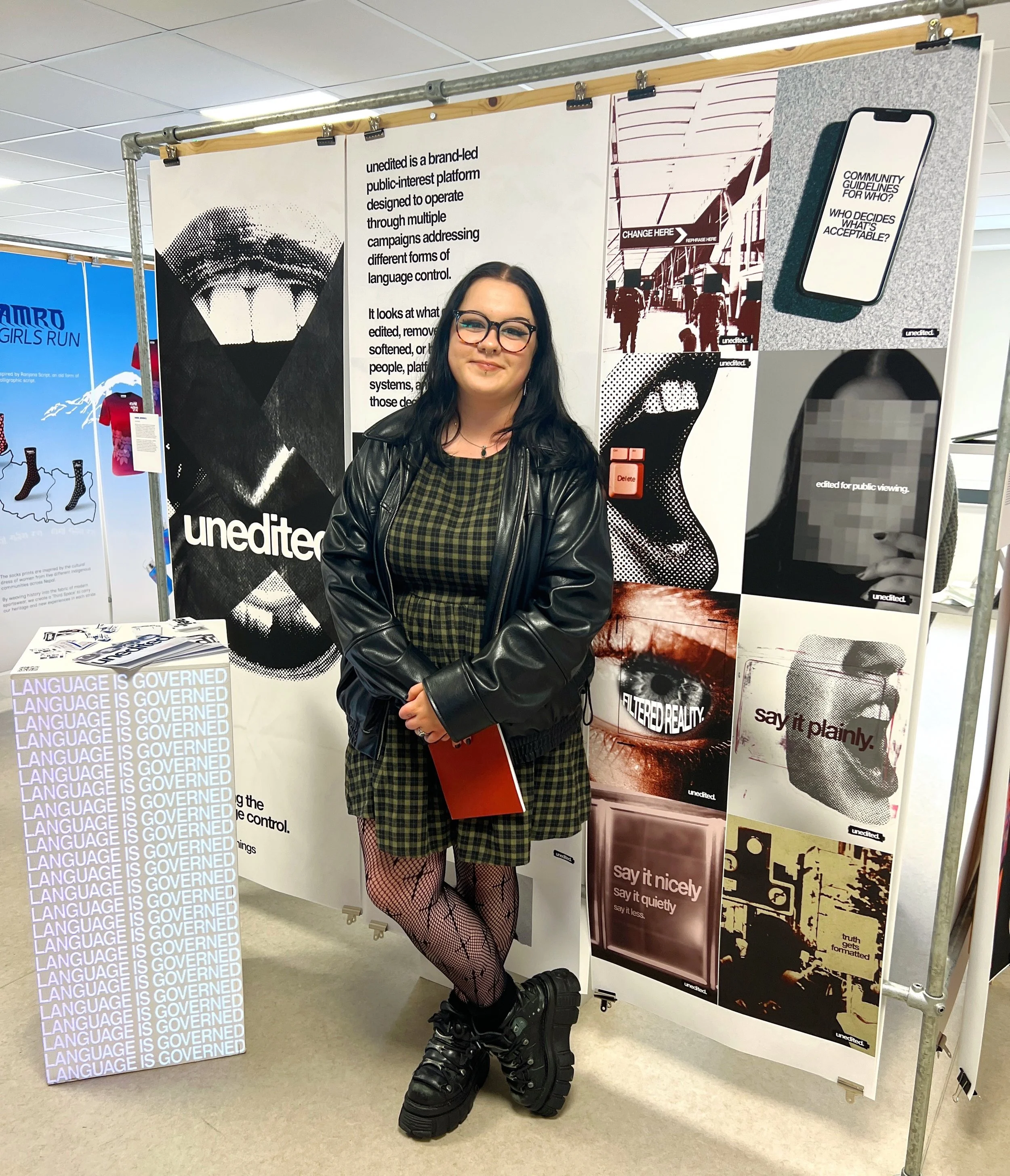 We are unbelievably proud of Amber. She has worked so hard over the last 3 years on her BA Hons Degree in Visual Communication @unicreativearts 
We had the pleasure of attending her grad show this evening. Well done @ambereej &hellip;now on to the ne