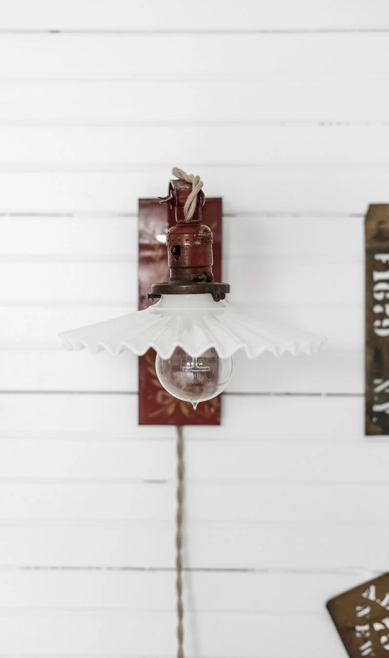 Antique_Christmas_Lantern1.jpg