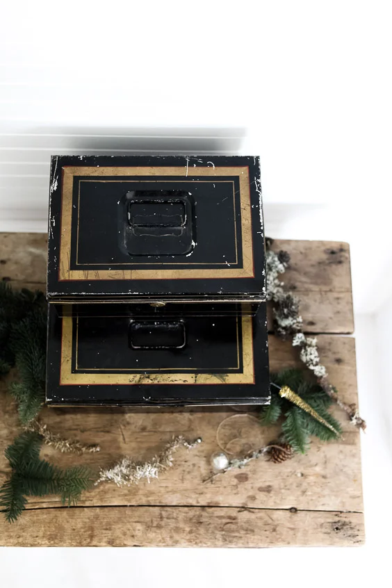 Antique_Cash_Boxes5.jpg