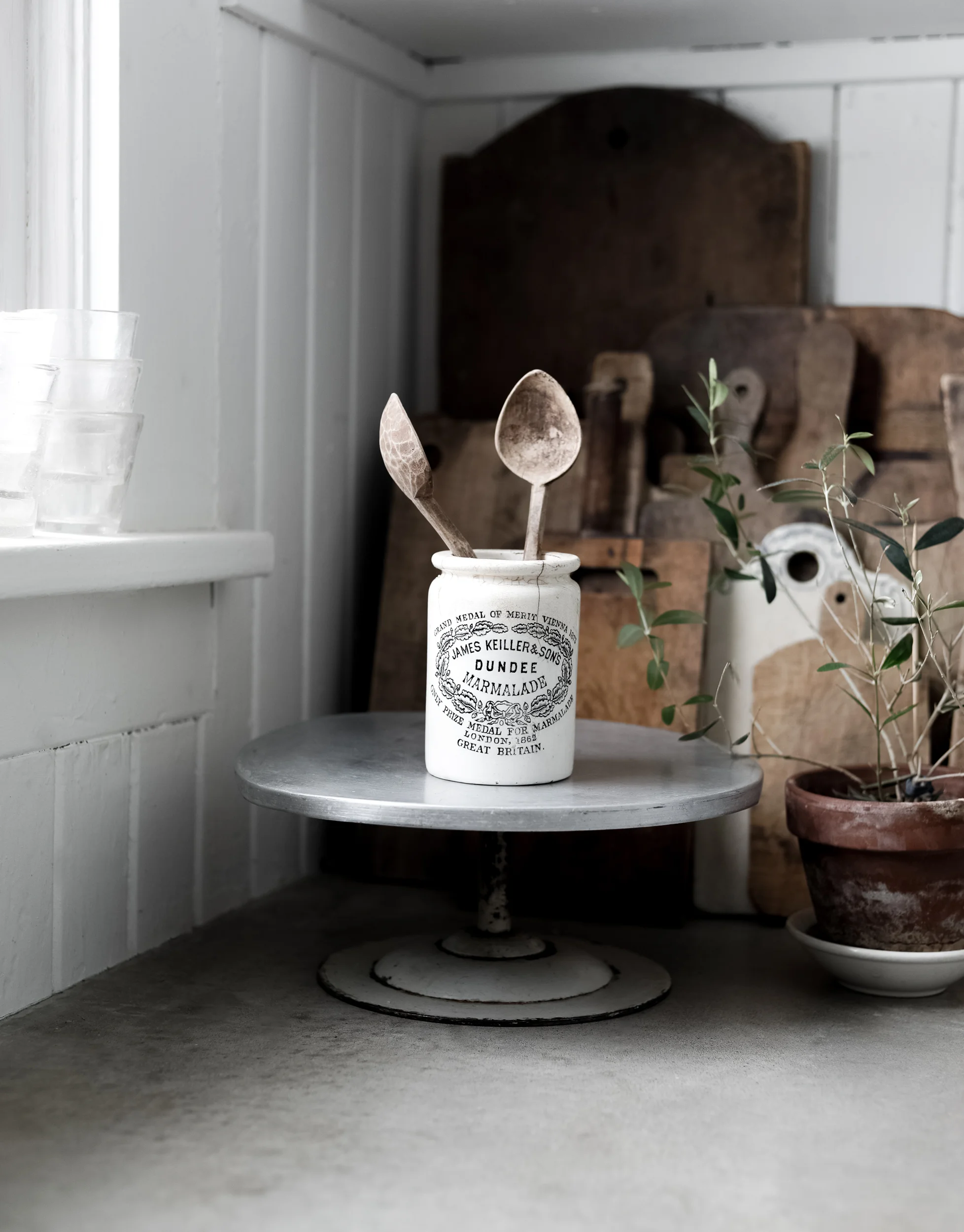 Antique_Marmalade_Jar1.jpg