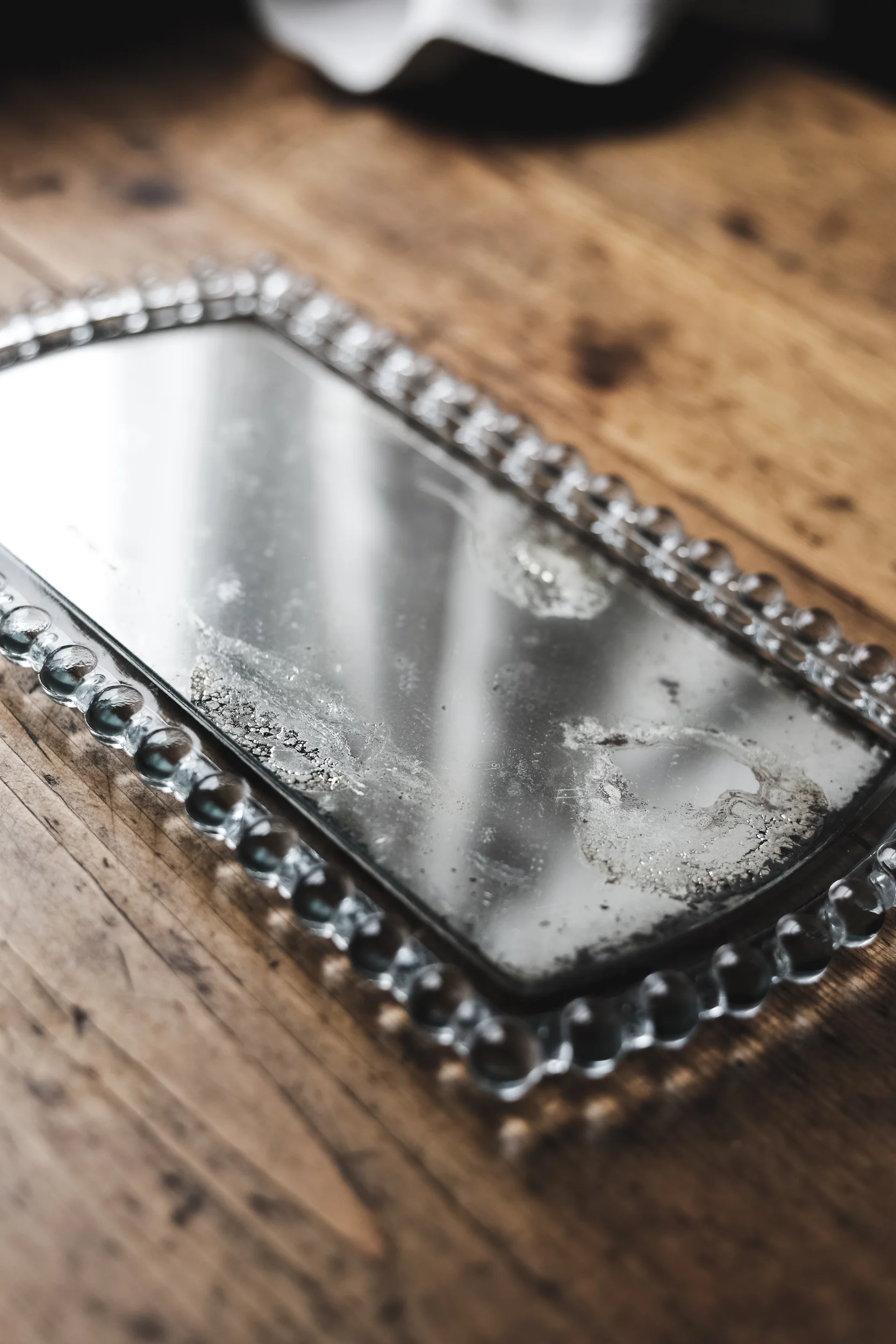 Antique_Mirrored_Glass_Tray7.jpg