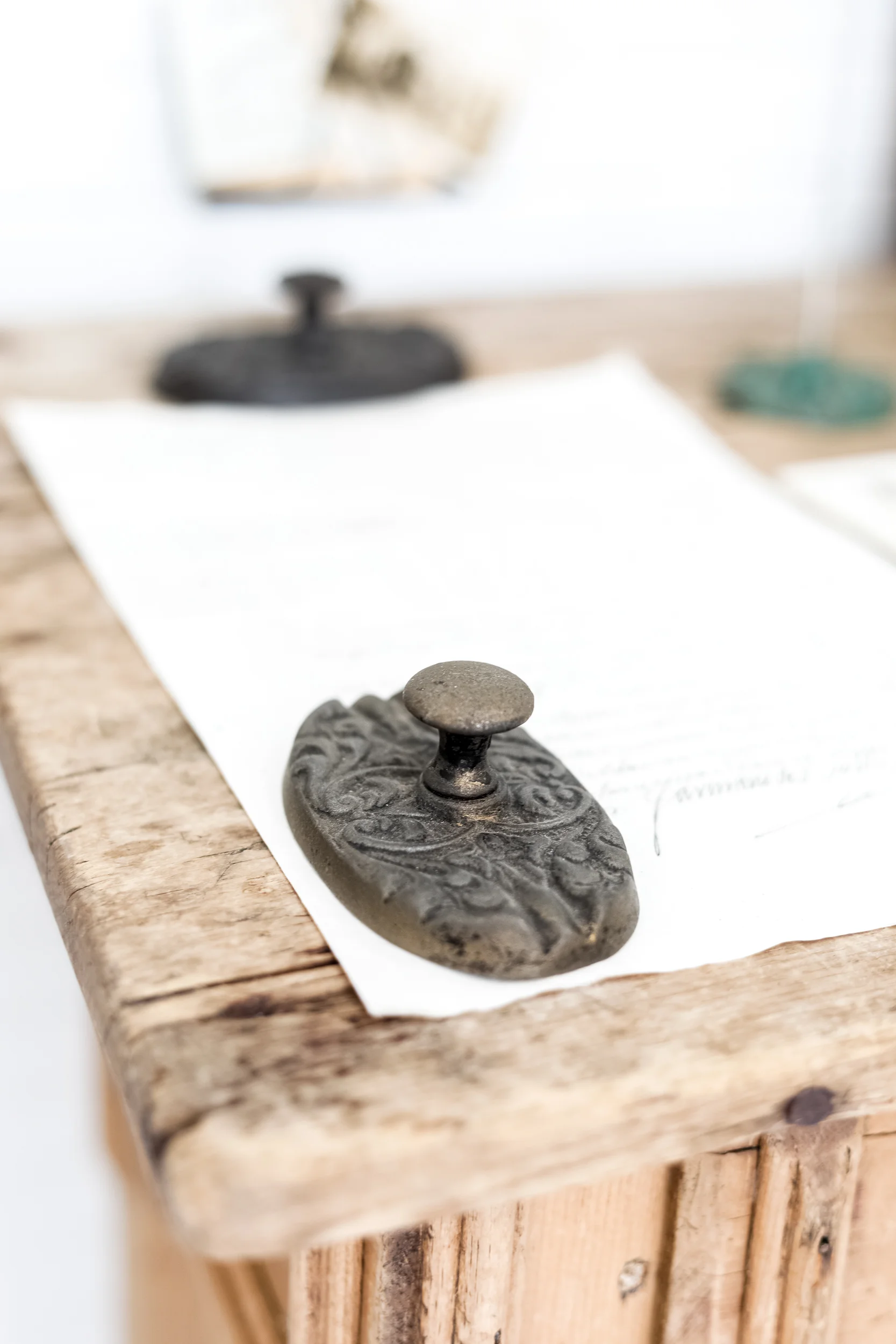 Antique_Cast_Iron_Paperweight2.jpg