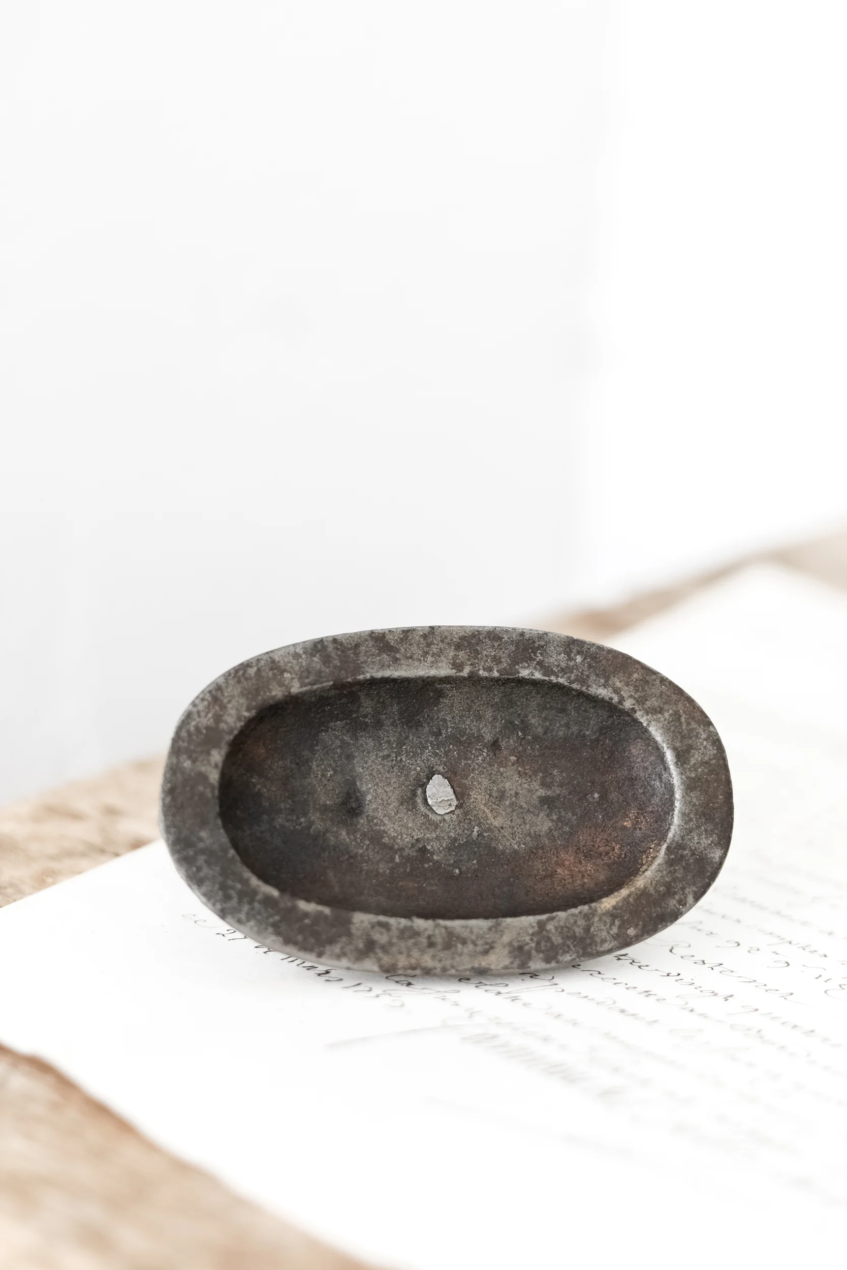 Antique_Cast_Iron_Paperweight5.jpg