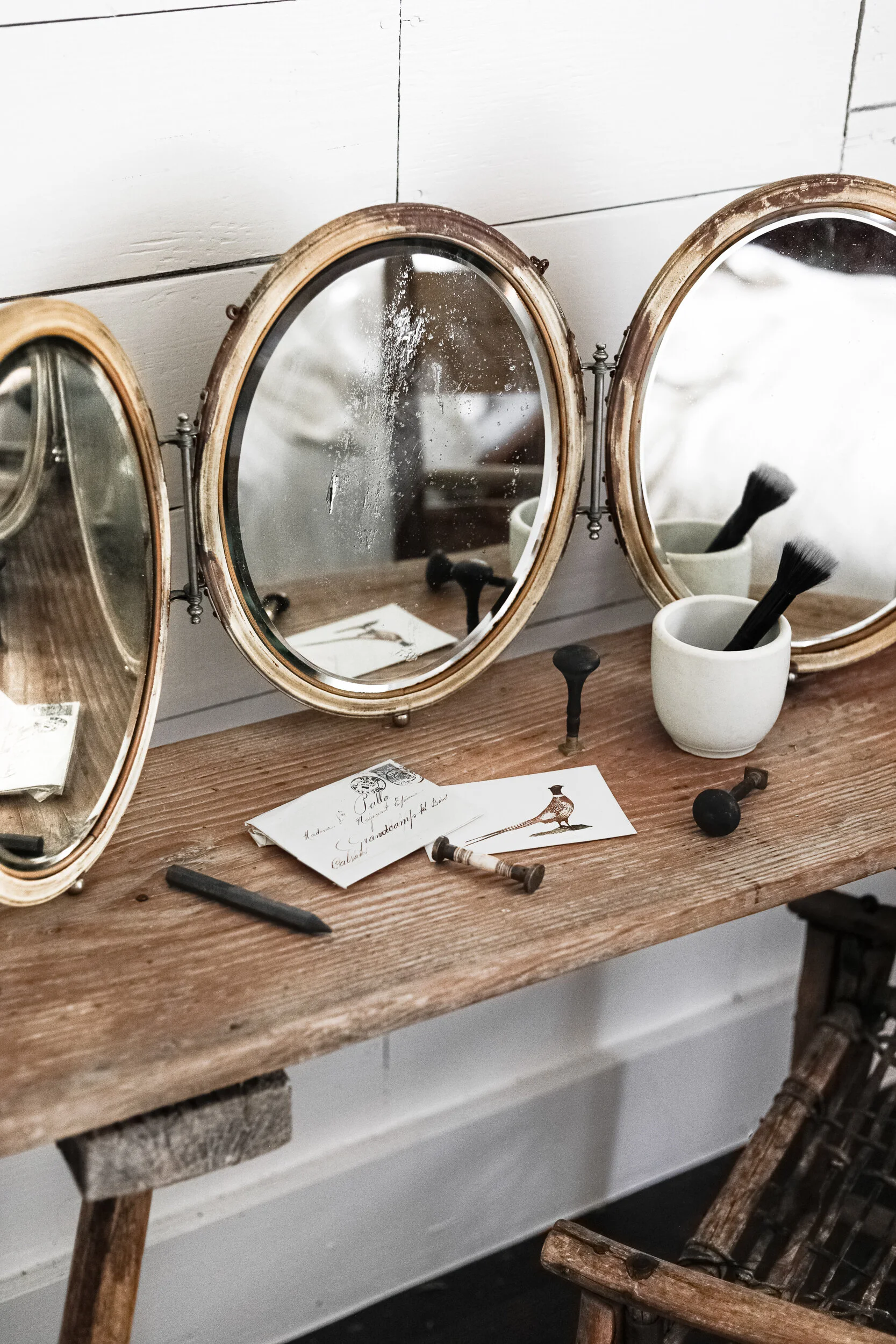 antique_tri-fold_mirror8.jpg