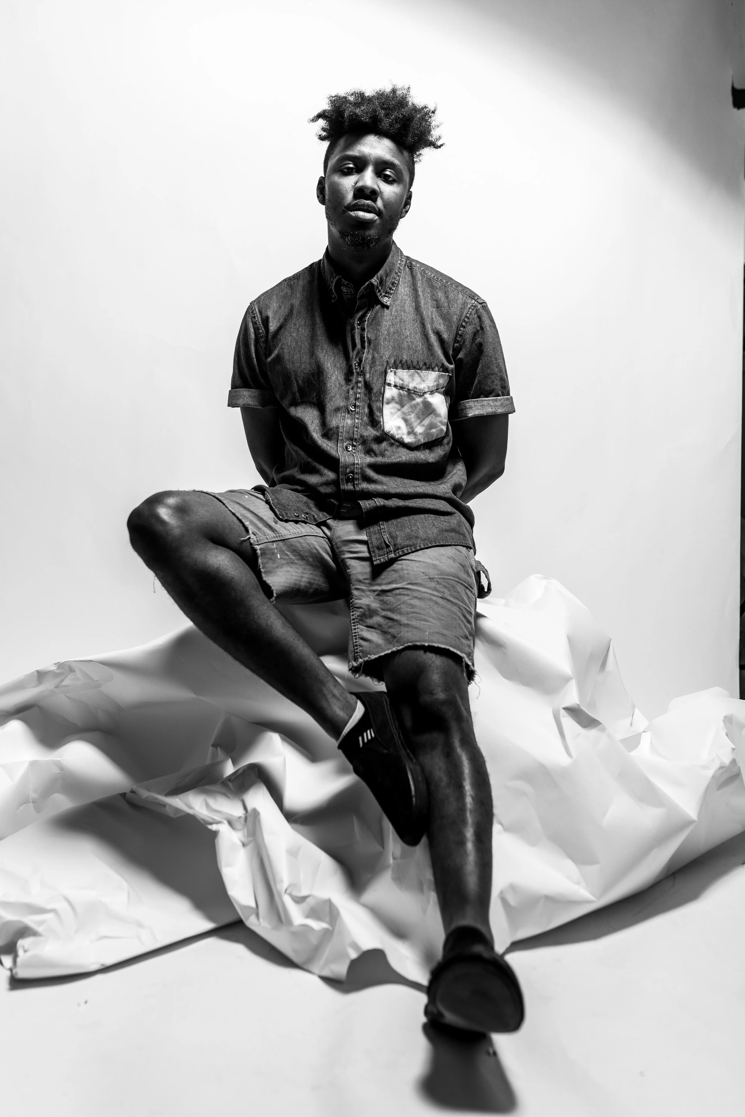 Born and raised in Boston, ANSON RAP$ — whose real name is Anson Frazier — is looking to blur the lines between visual art and music. From designing his own posters to incorporating his photography into his marketing, it’s clear that Anson is an artist in all respects — and happens to be wildly talented. 