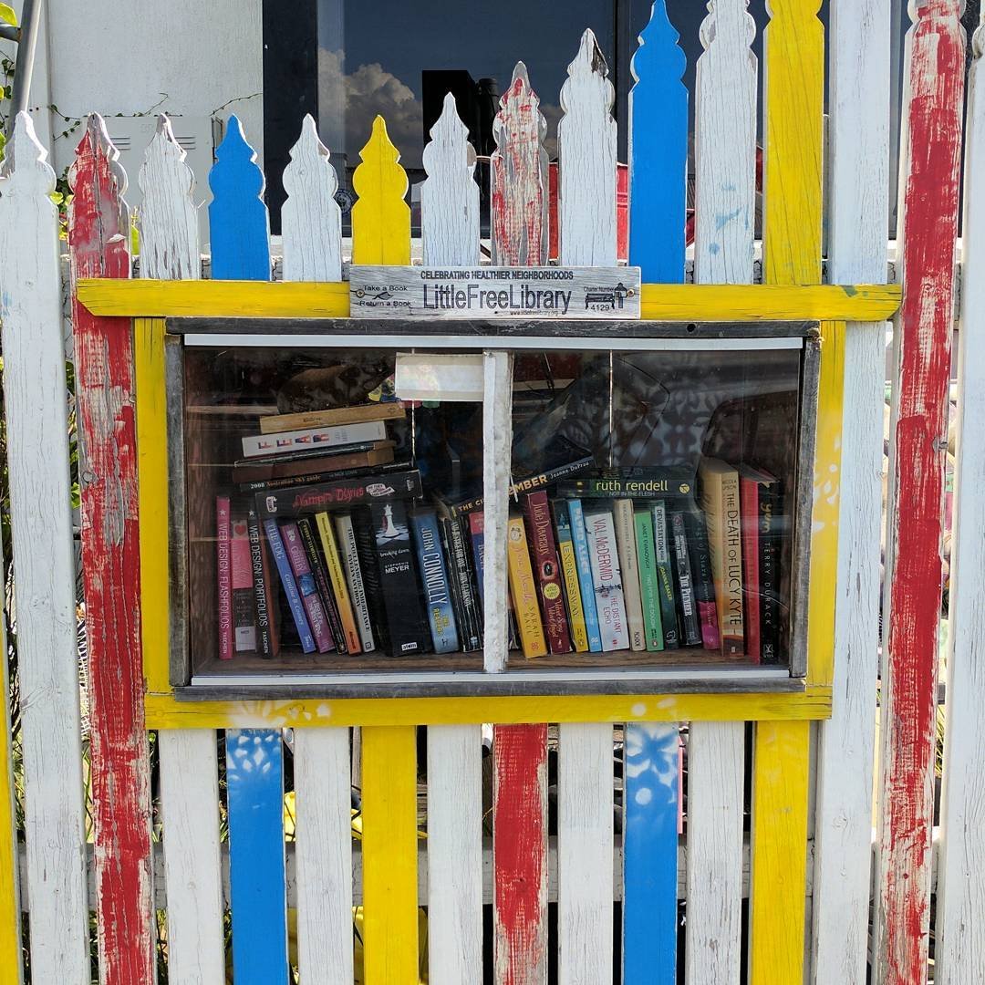  Little Free Library in a fence down the street on Somerville Road in Yarraville :) #MelbWest 