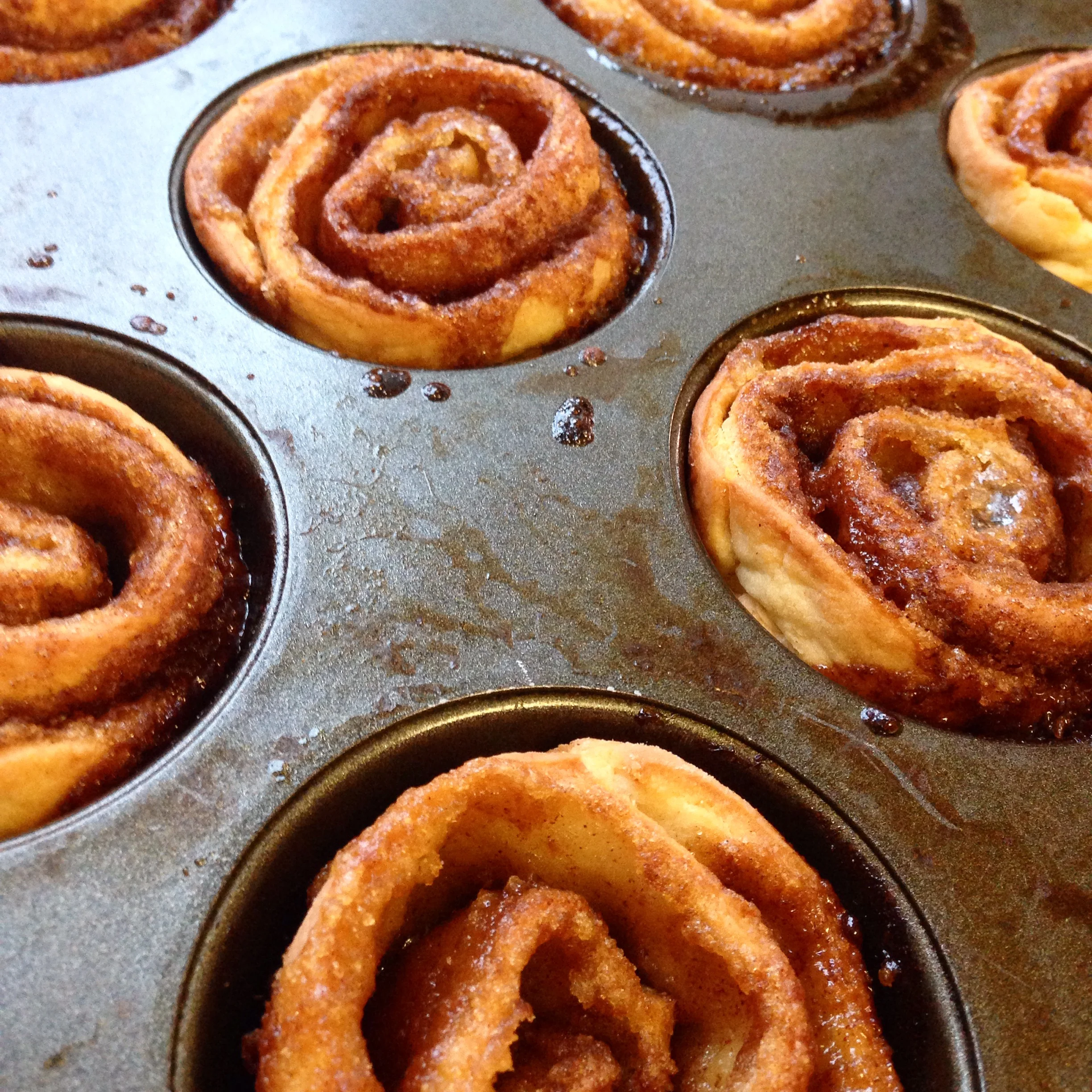 Easy Cinnamon Buns