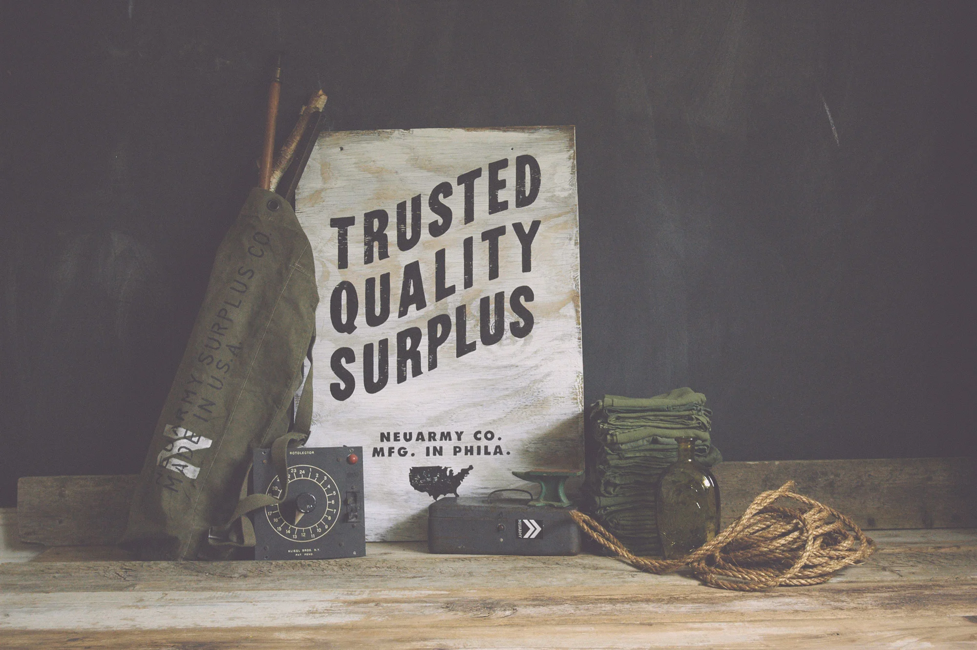 NeuarmySurplusCo_Surplus03.jpg