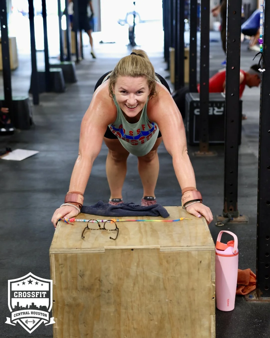 A reminder to have fun while getting fitter!

CrossFit is hard. We do hard things at this gym. The people make it fun 🧡