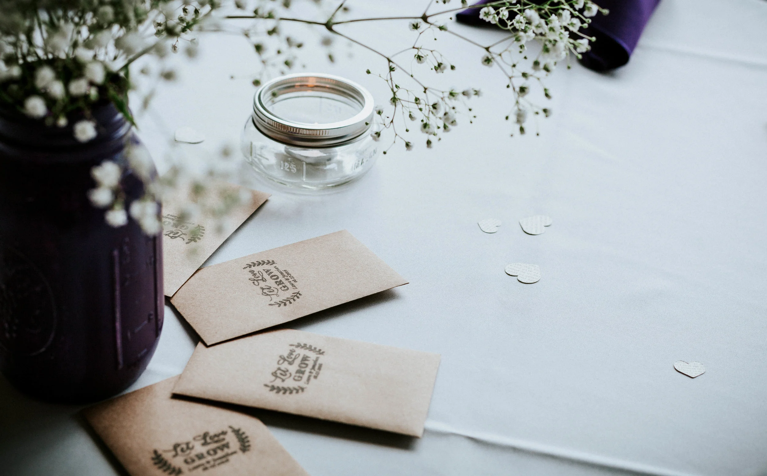 Laura & Jon's Intimate Chicago Courthouse Wedding | Photo by Dorey Kronick