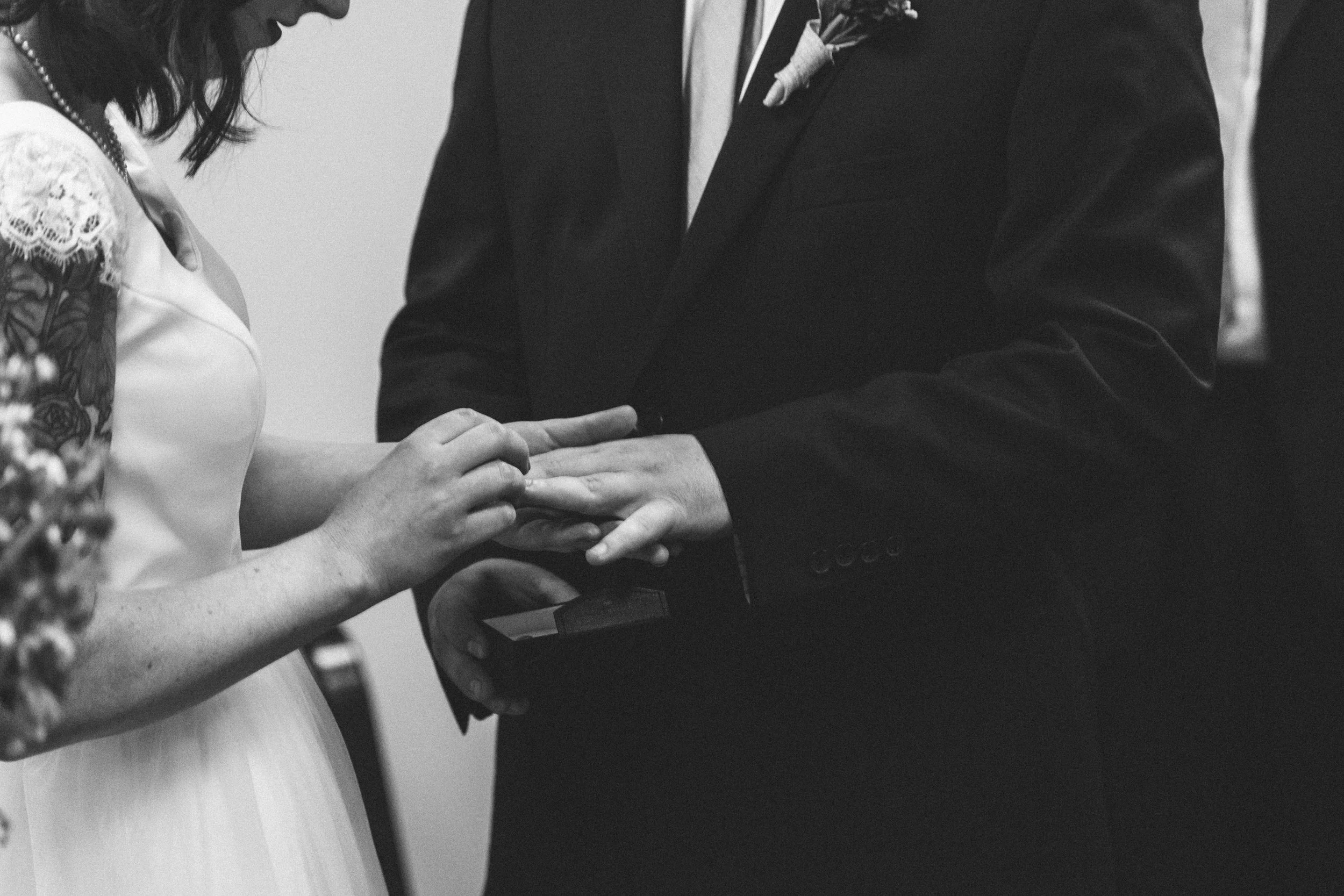 Laura & Jon's Intimate Chicago Courthouse Wedding | Photo by Dorey Kronick