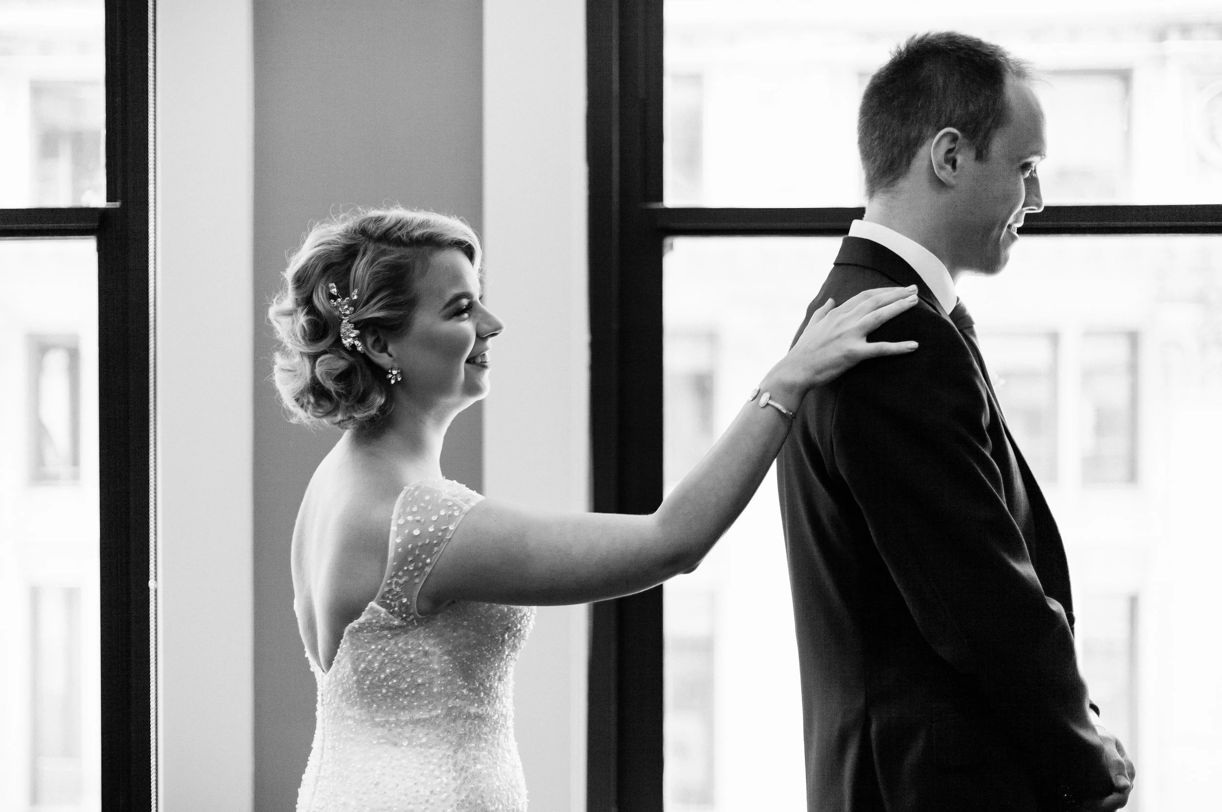 Aimee & Jeremy's Chicago Classic Vintage Wedding | Photo by Dorey Kronick