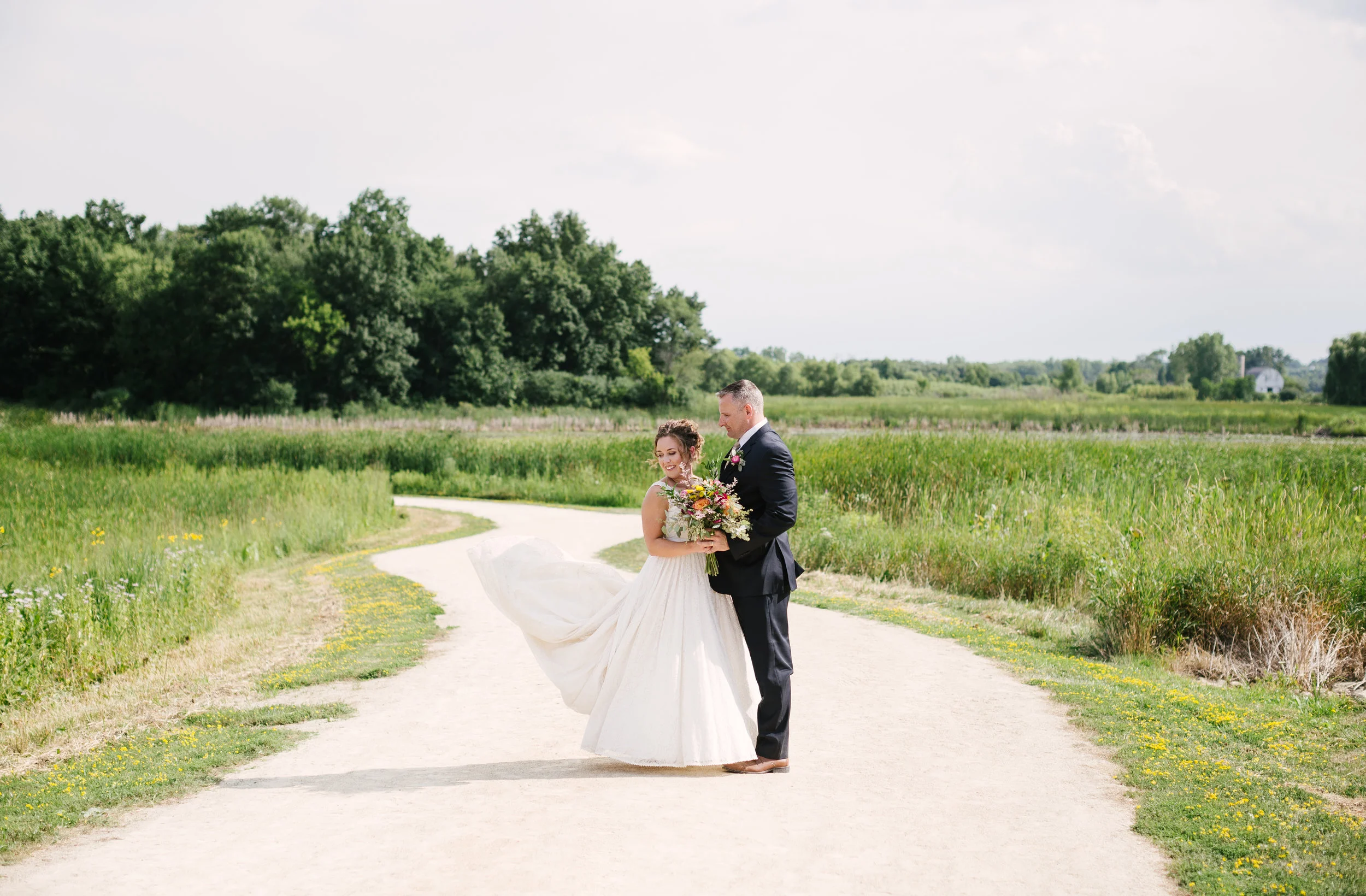 Sara & George's Illinois Prairie Wedding | Photo by Dorey Kronick
