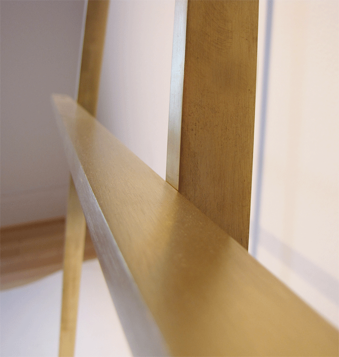 Easel-2.gif
