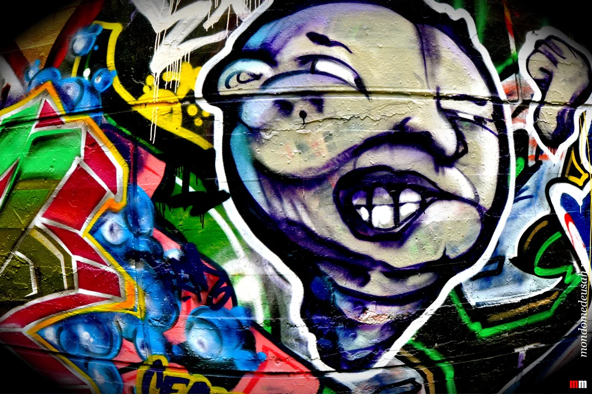 graffiti-june-2011-1200-mondomedeusah-025.jpg