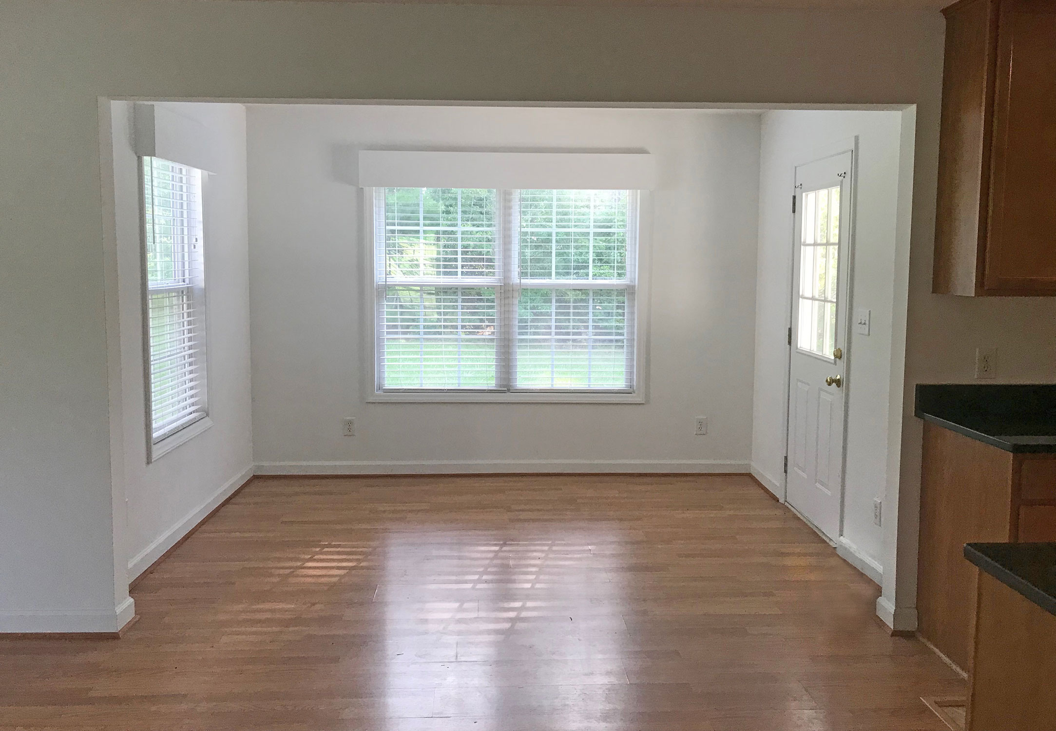 Dining Nook - View 2