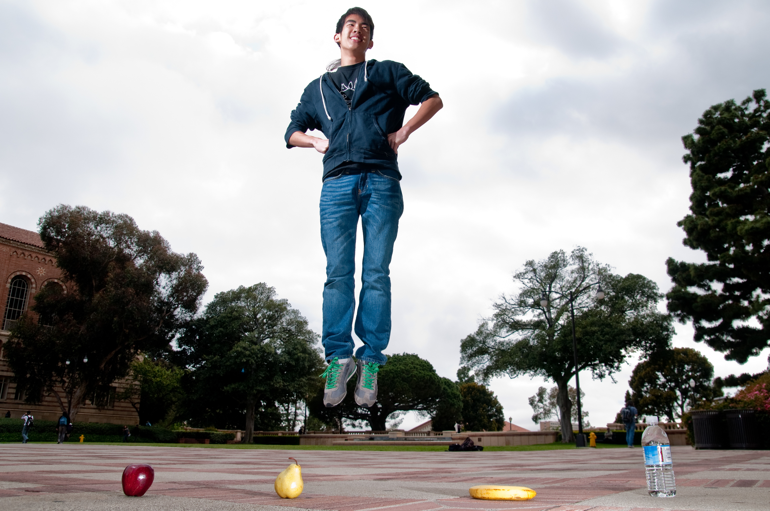  LOS ANGELES, CA – A photo illustration for a science and health story about how integrative medicine can help boost daily energy in May 2010. 