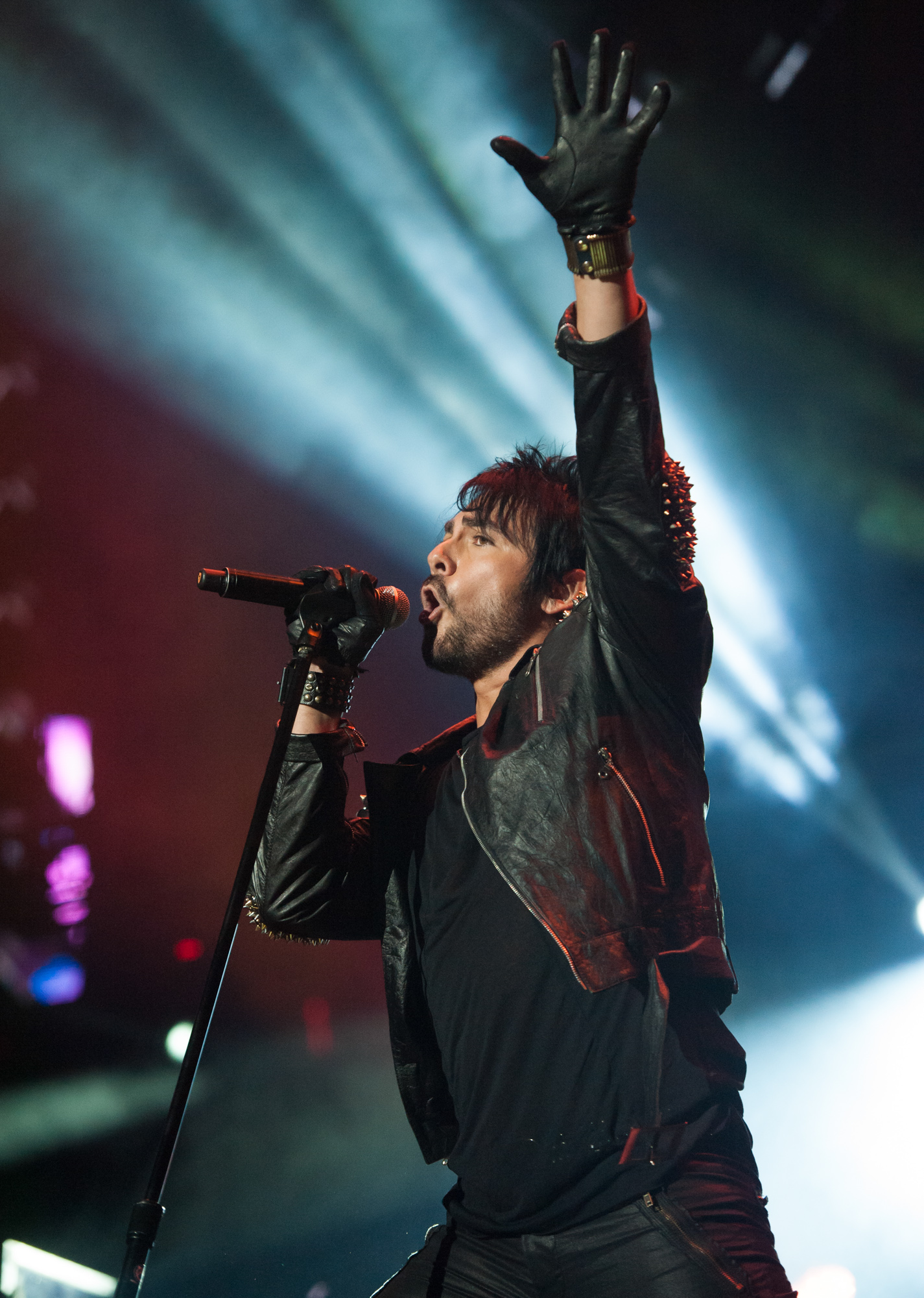 Beto Cuevas of La Ley @ Staples Center | 2014