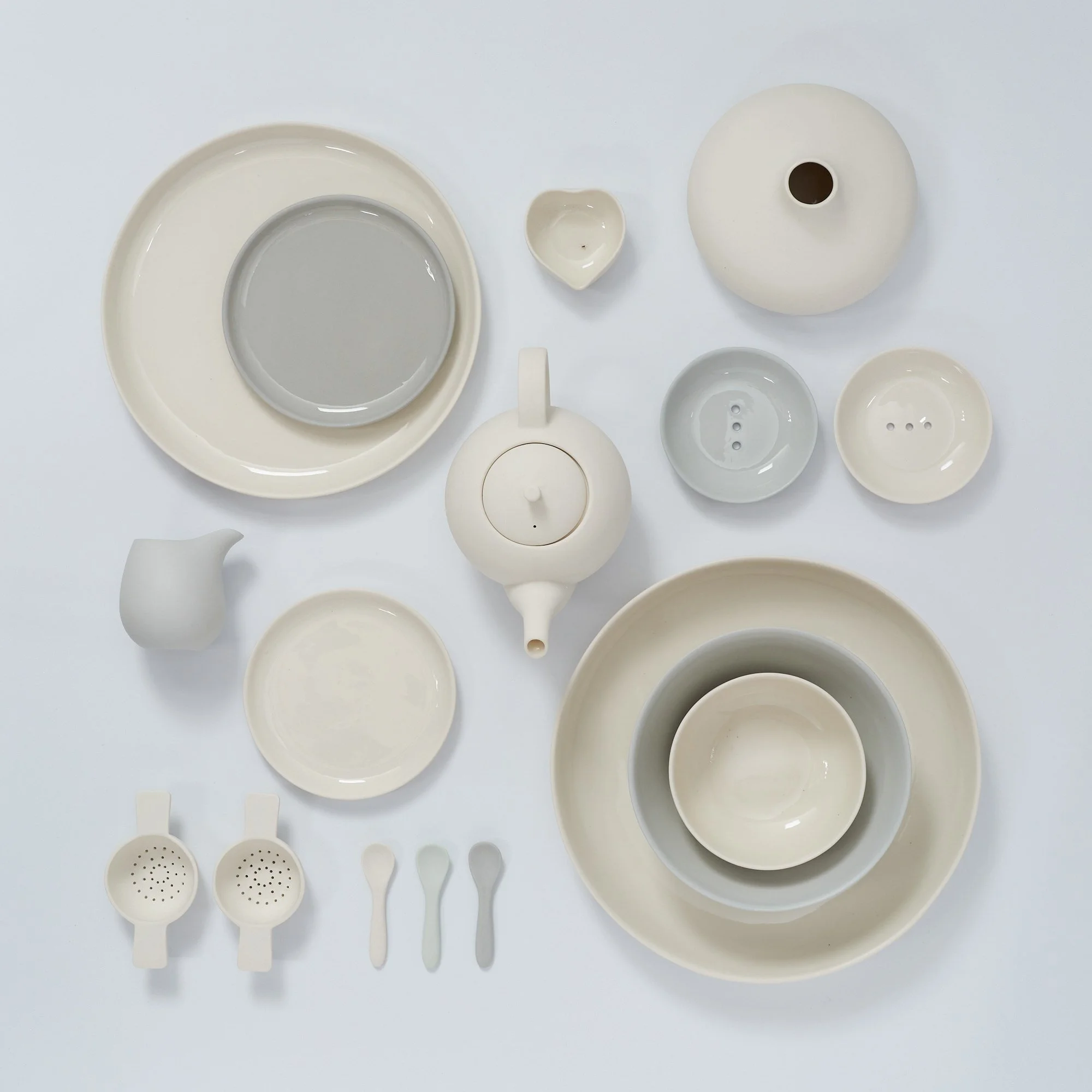 Sue-Pryke-Plates-Overhead 5.jpg