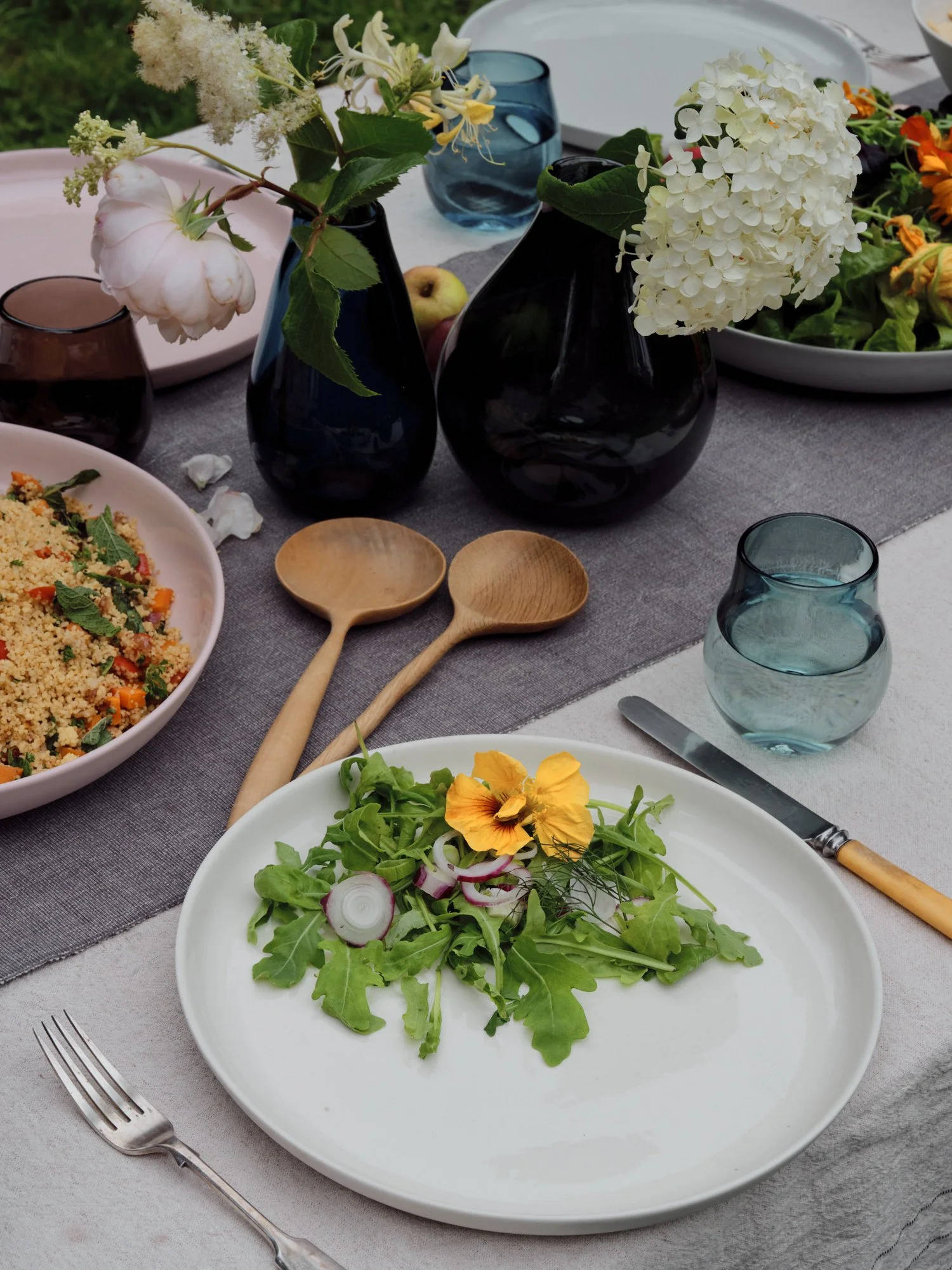 Lou_Sue_Pryke_Table_14.8.2417.jpg
