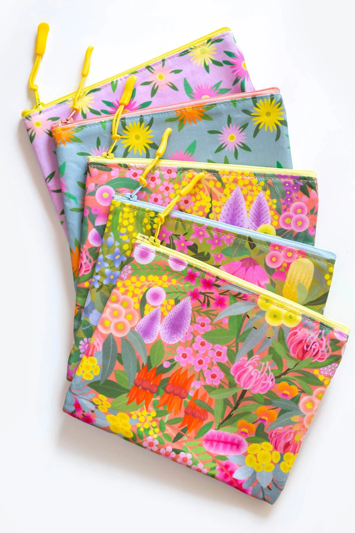 Flora Small Pouch main image 1